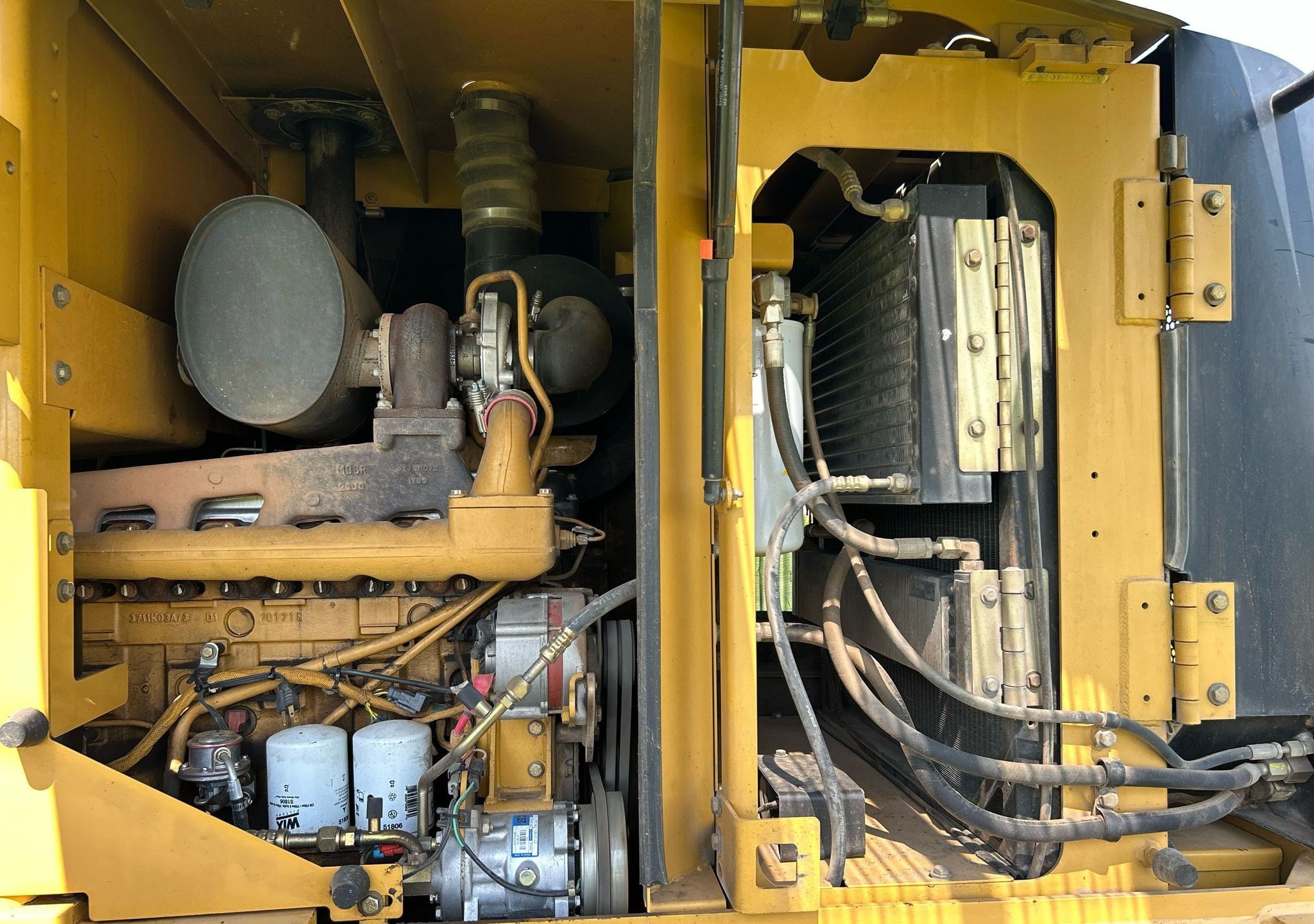 gallery 2001 Caterpillar 924G wheel loader