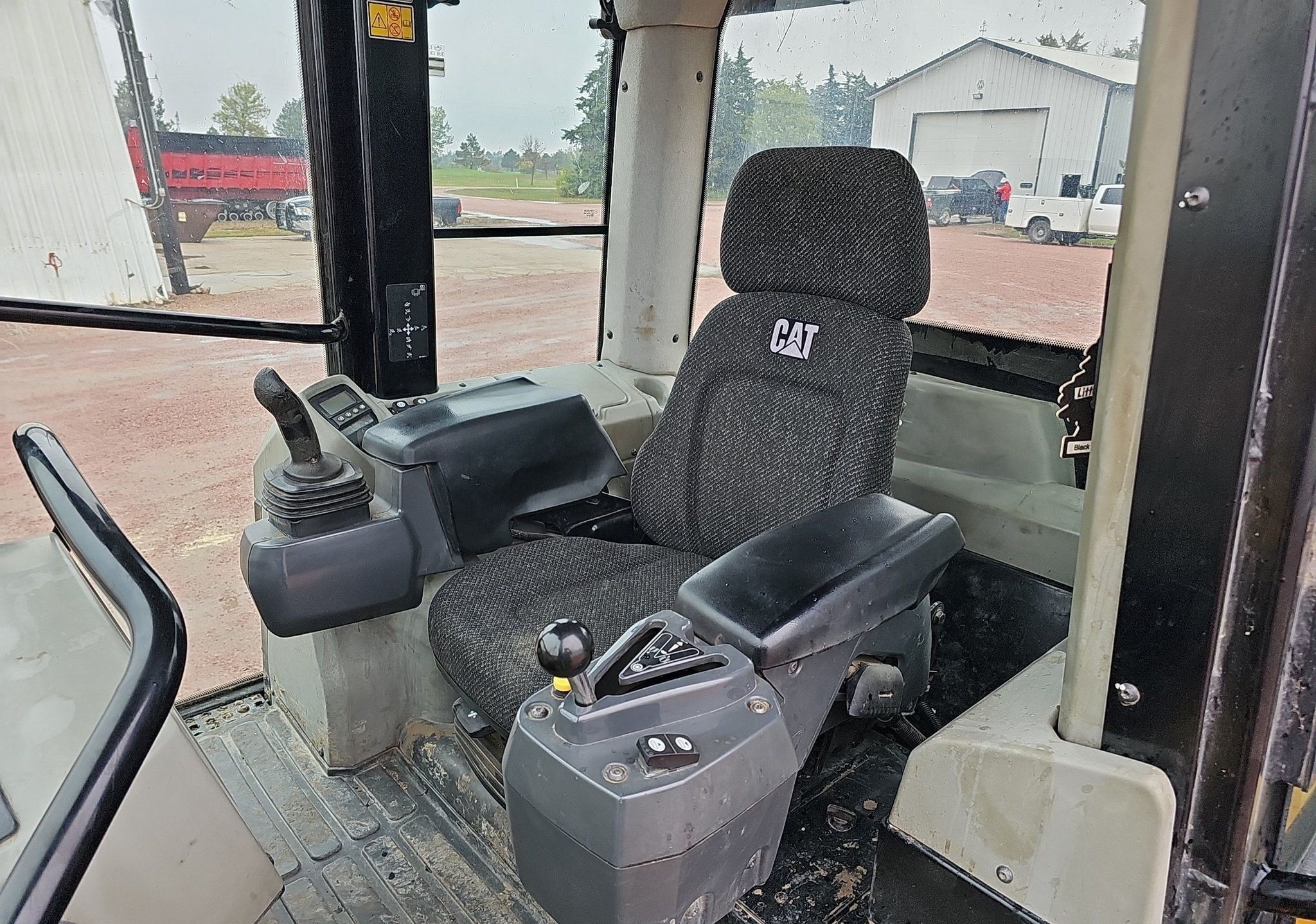 gallery 2015 Caterpillar 963D track loader