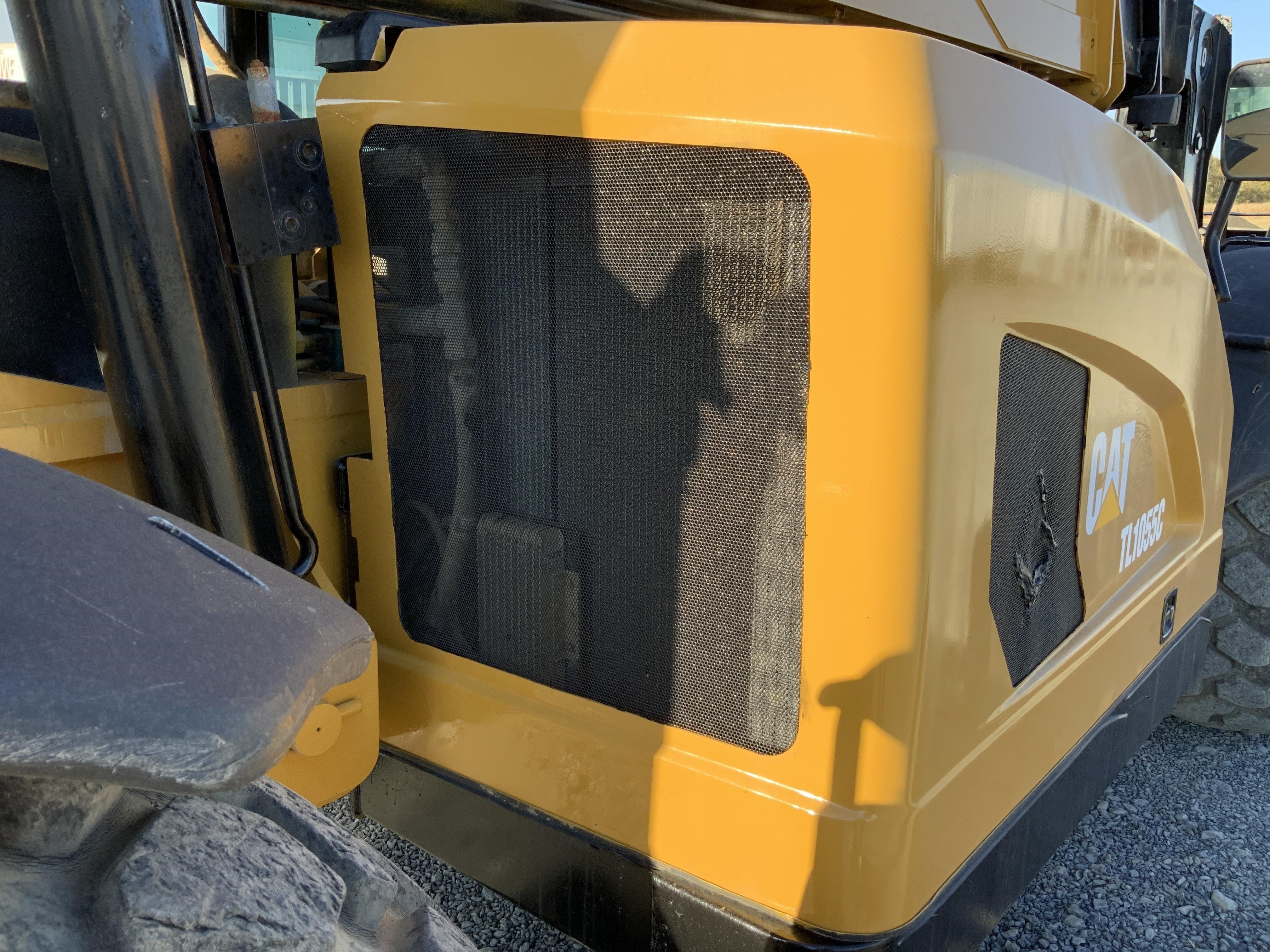 gallery 2013 Caterpillar TL1055C 4x4x4 Telehandler - Copy
