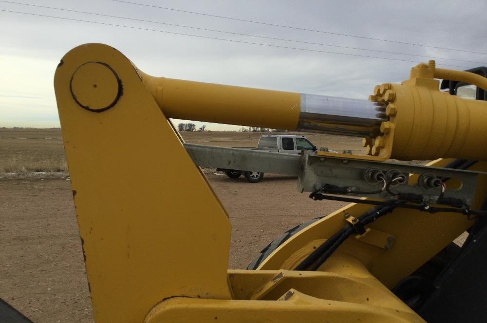 gallery 2018 Komatsu WA270-8 Wheel Loader