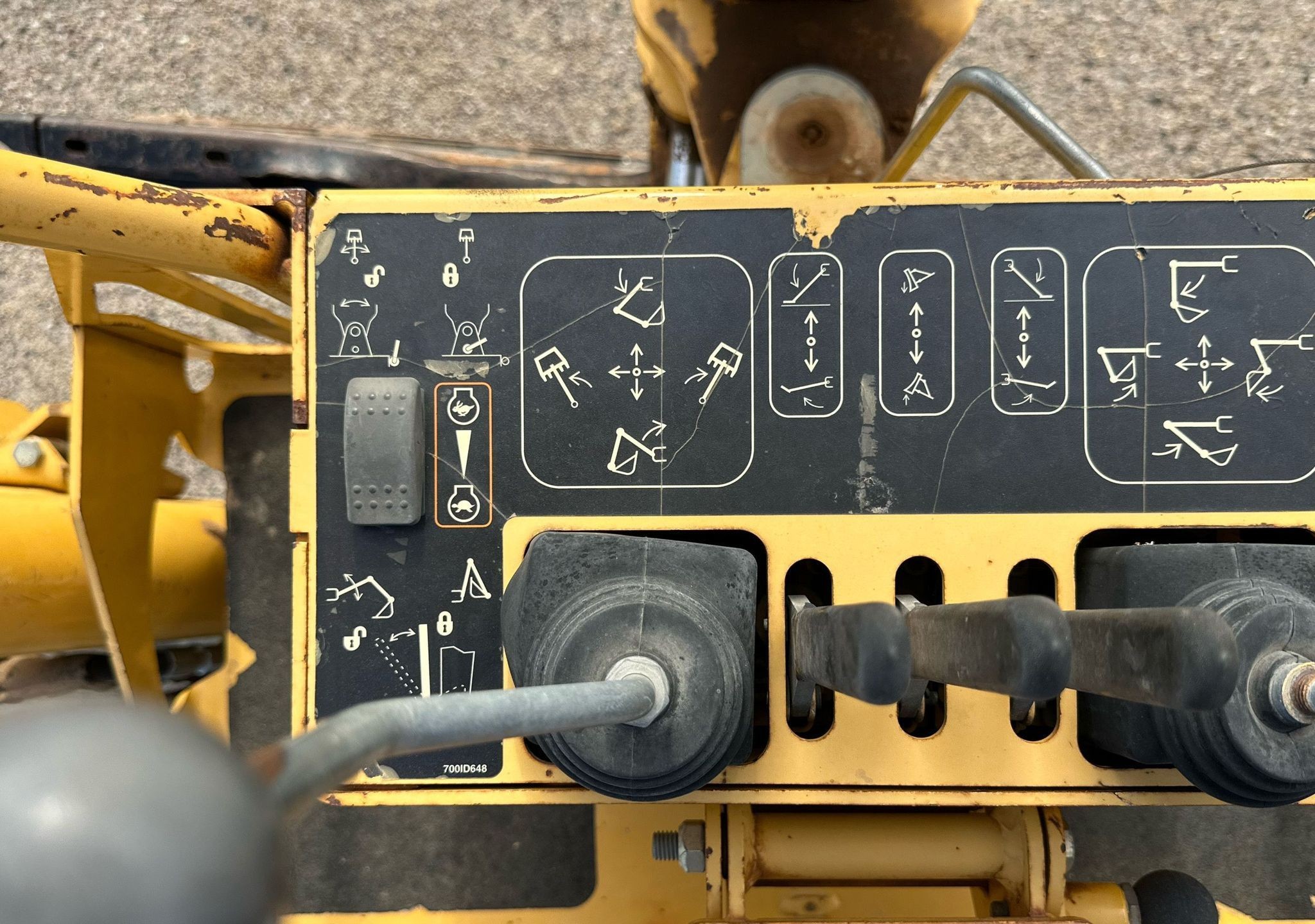 gallery 2009 Vermeer RTX750 trencher