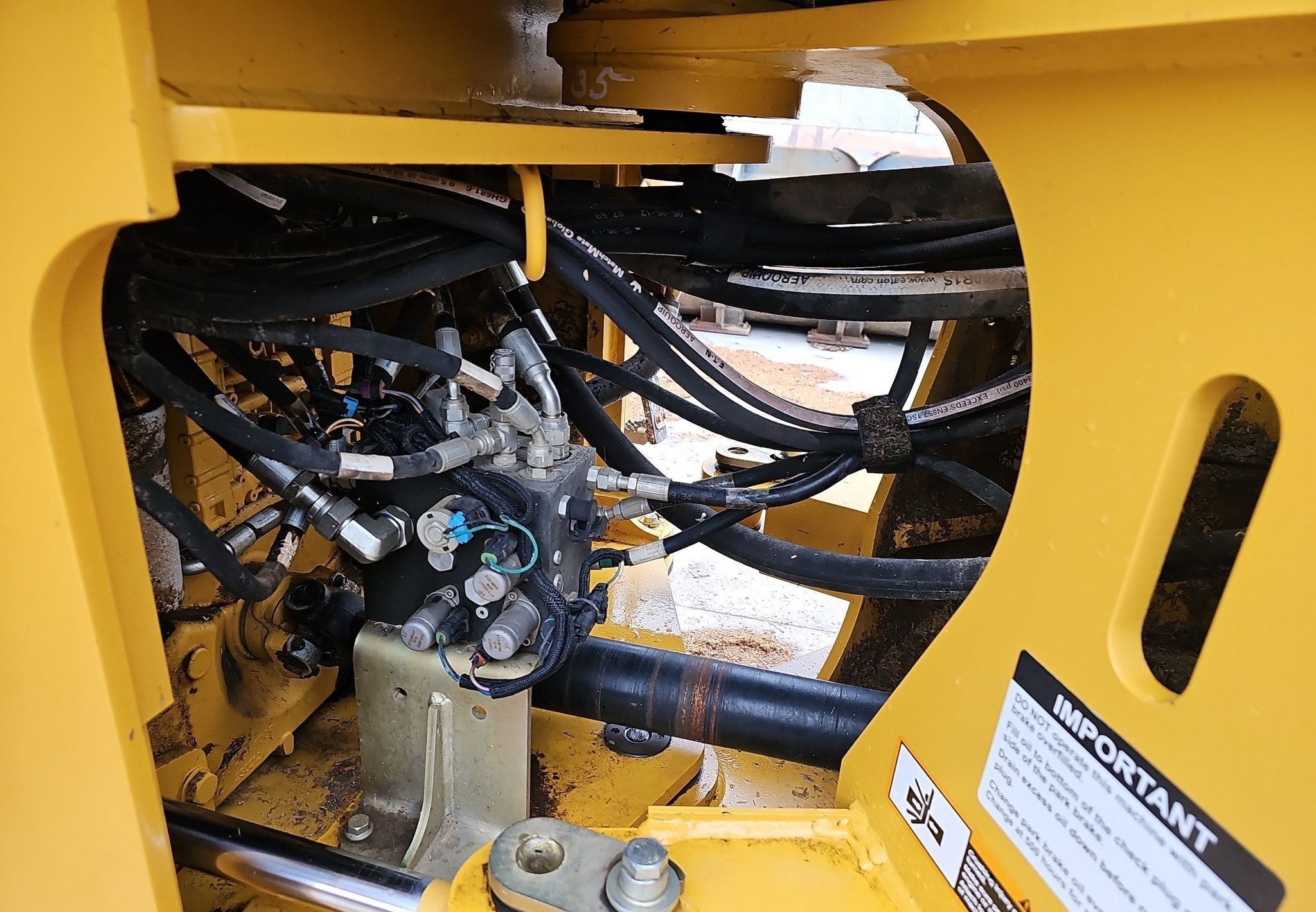 gallery 2012 John Deere 544K wheel loader