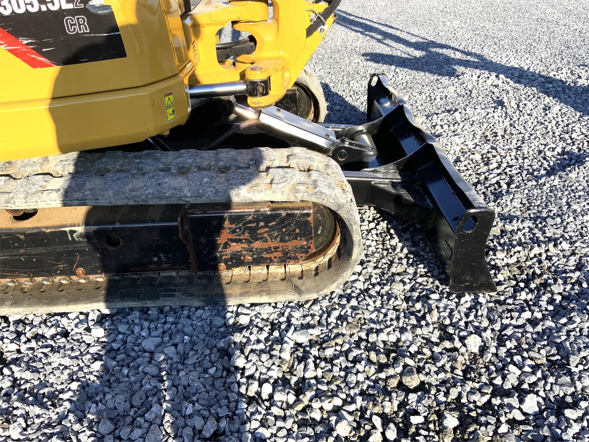 gallery 2017 CATERPILLAR 305.5E2 CR