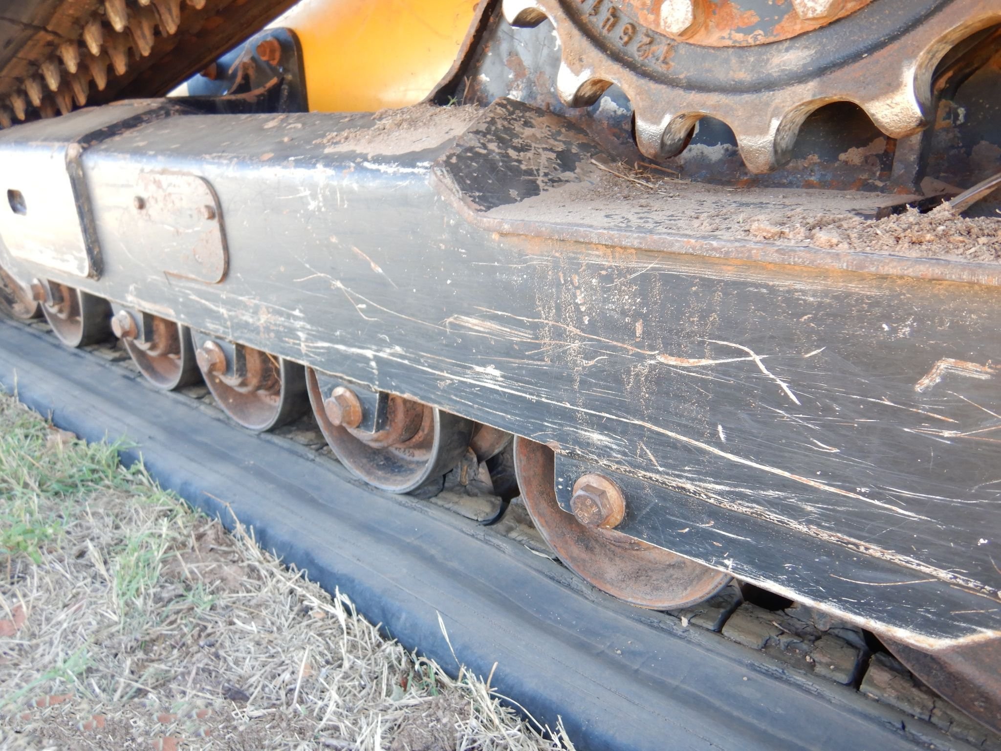 gallery 2013 John Deere 333E tracked skid steer loader