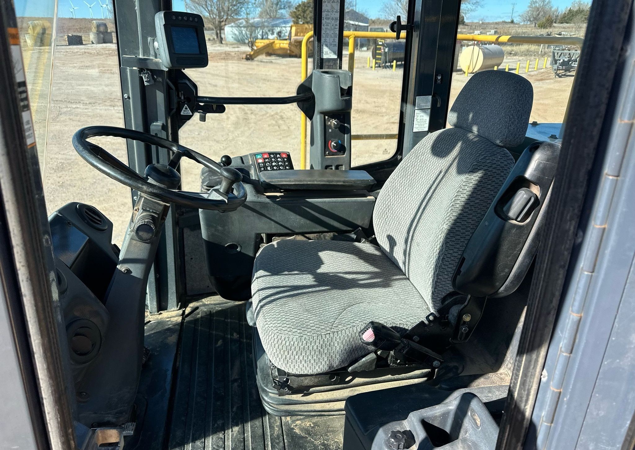 gallery 2012 John Deere 744K wheel loader
