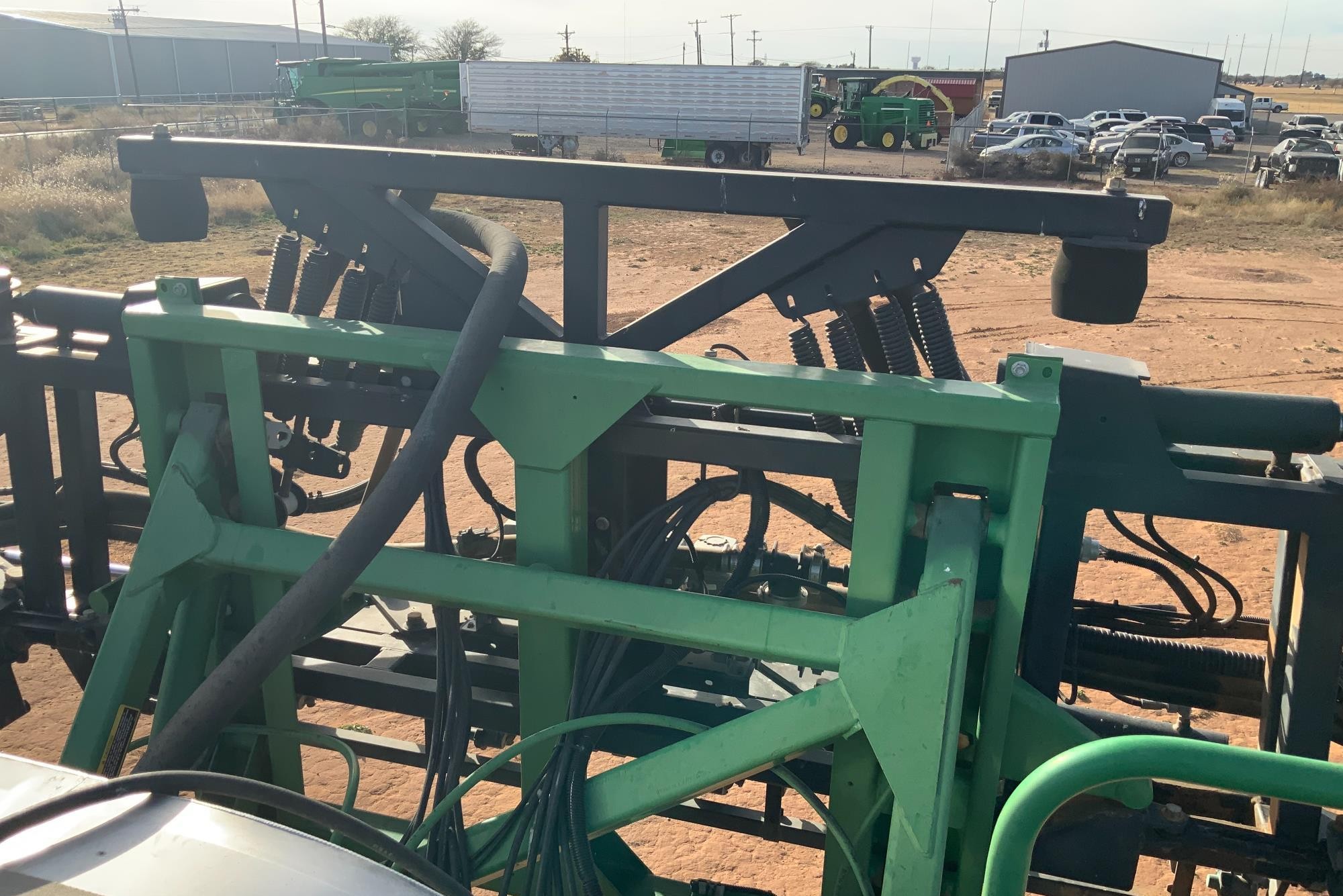 gallery 2011 John Deere 4730 Self-Propelled Sprayer