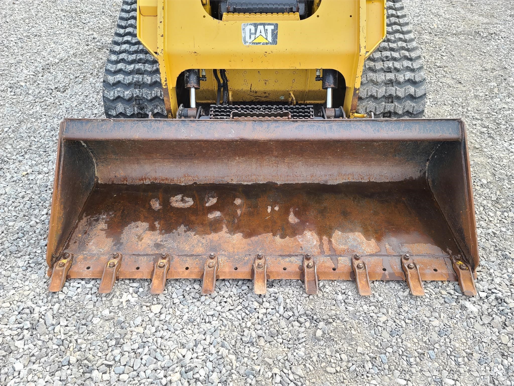 gallery 2017 Caterpillar 289D Skid Steer