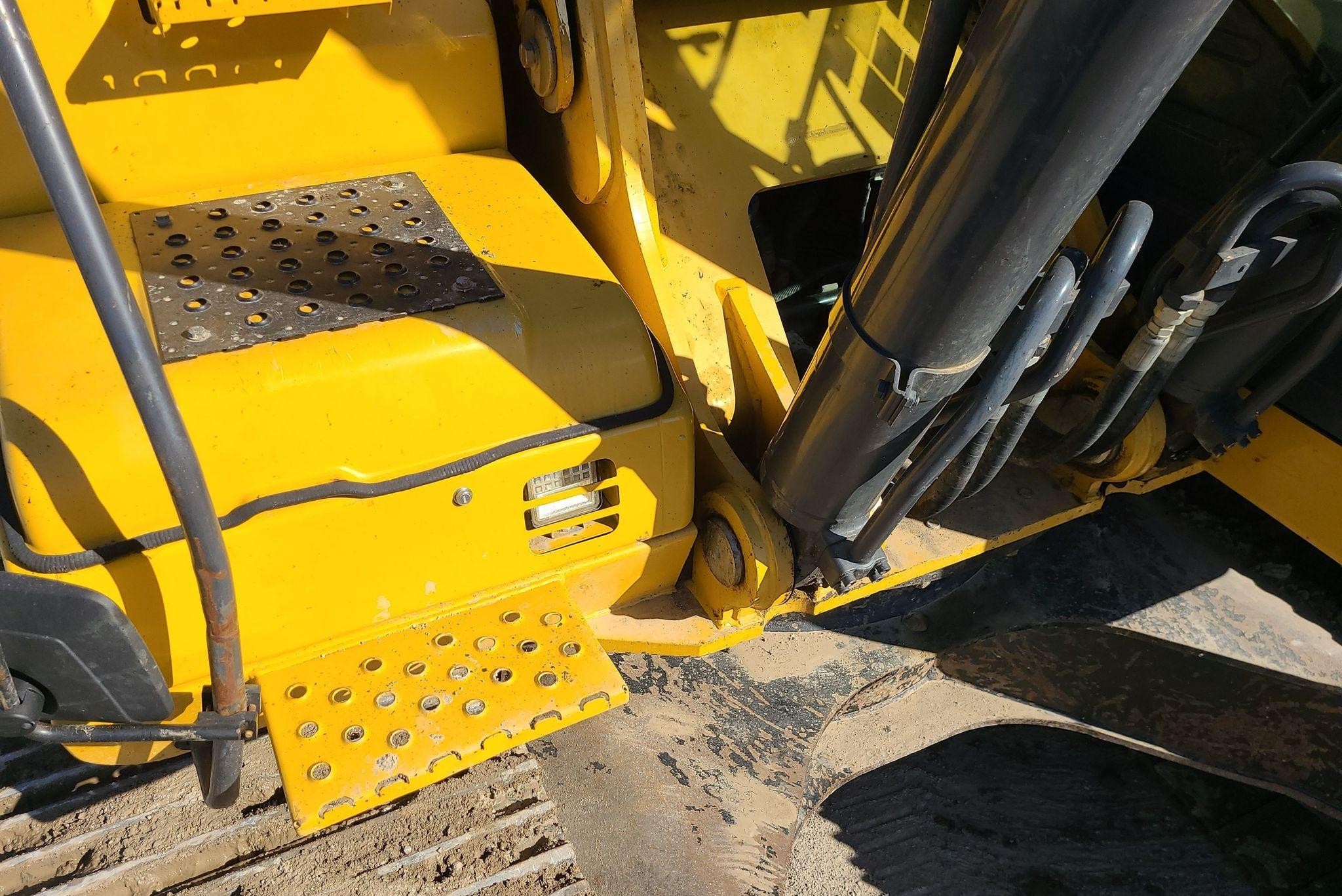 gallery 2014 John Deere 350G LC excavator
