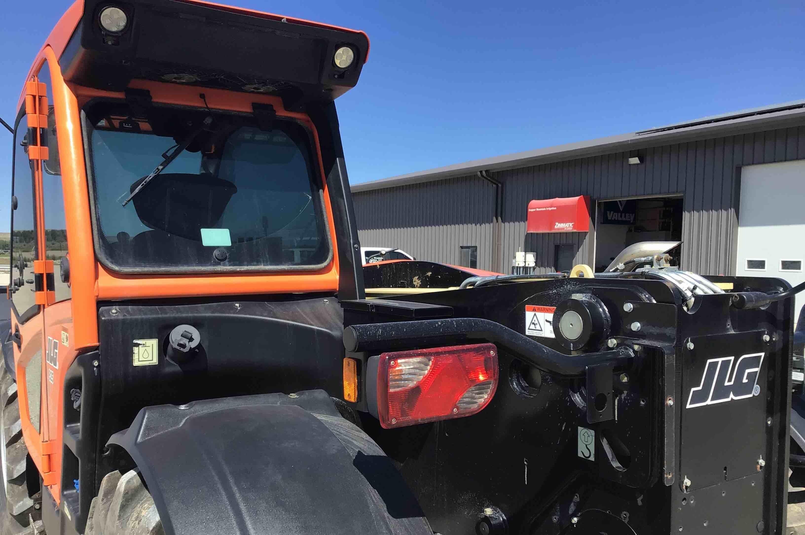 gallery 2018 JLG 925 4x4x4 Telehandler