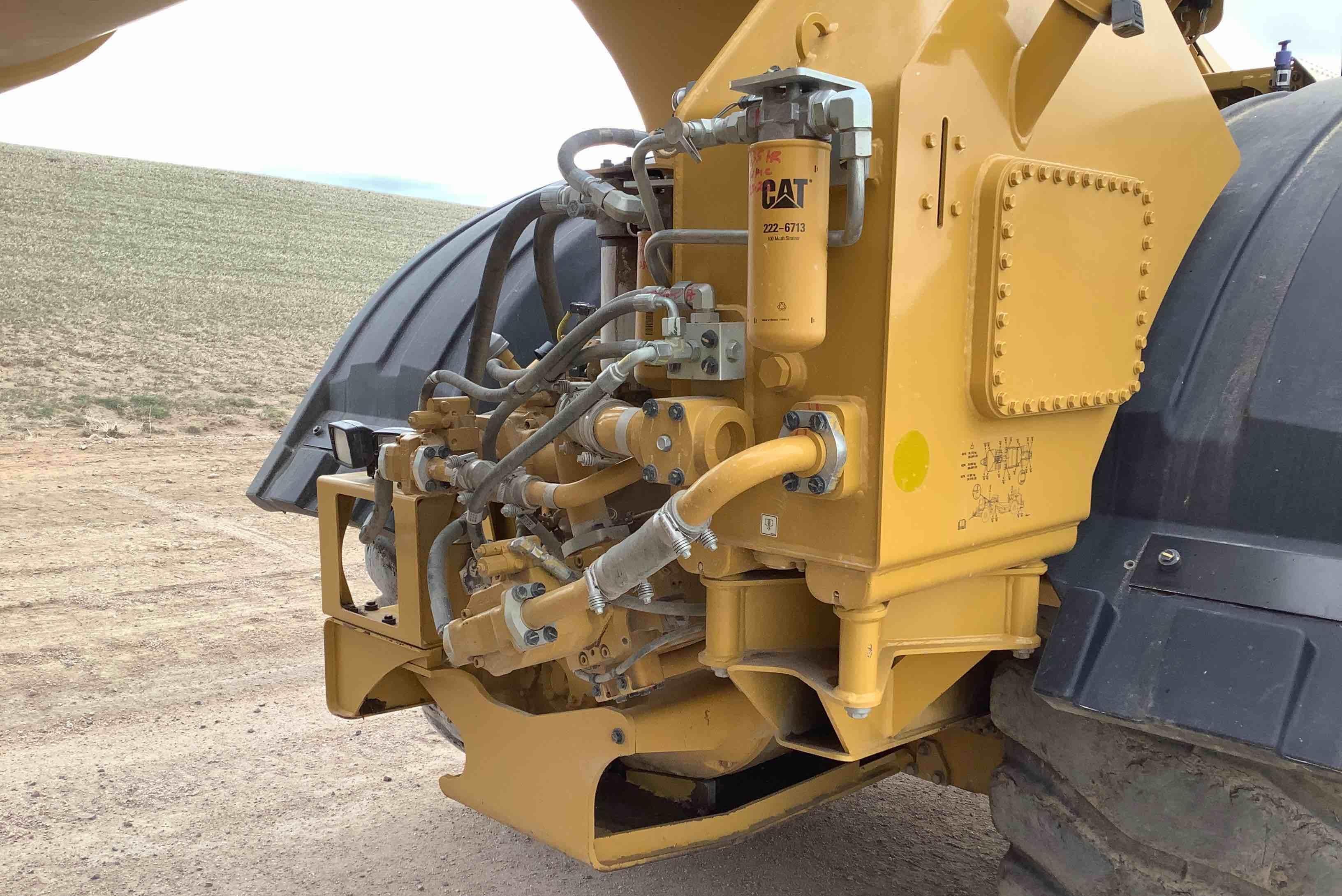 gallery 2017 Caterpillar 623K Self Propelled Elevating Scraper
