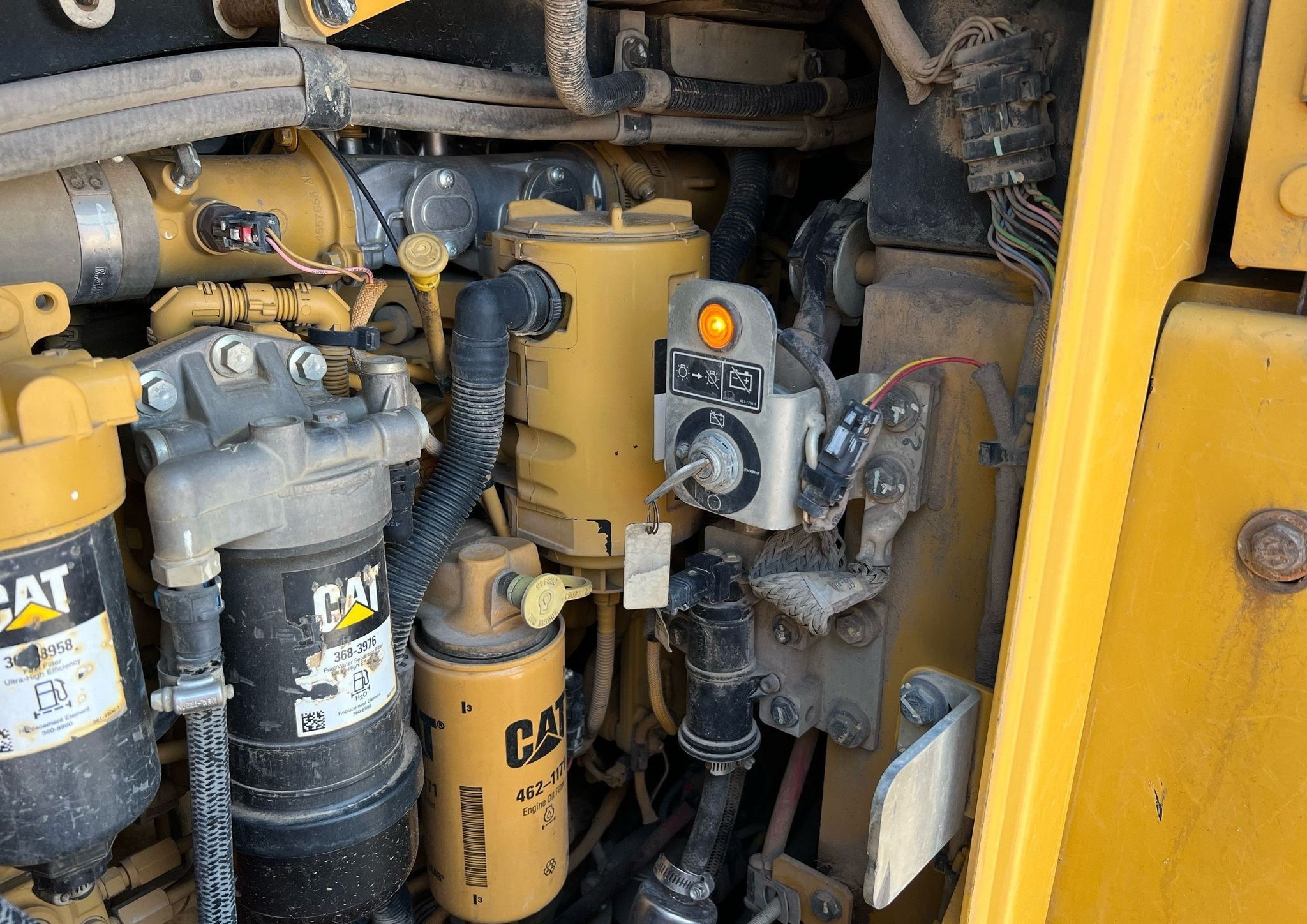 gallery 2016 Caterpillar 963K track loader