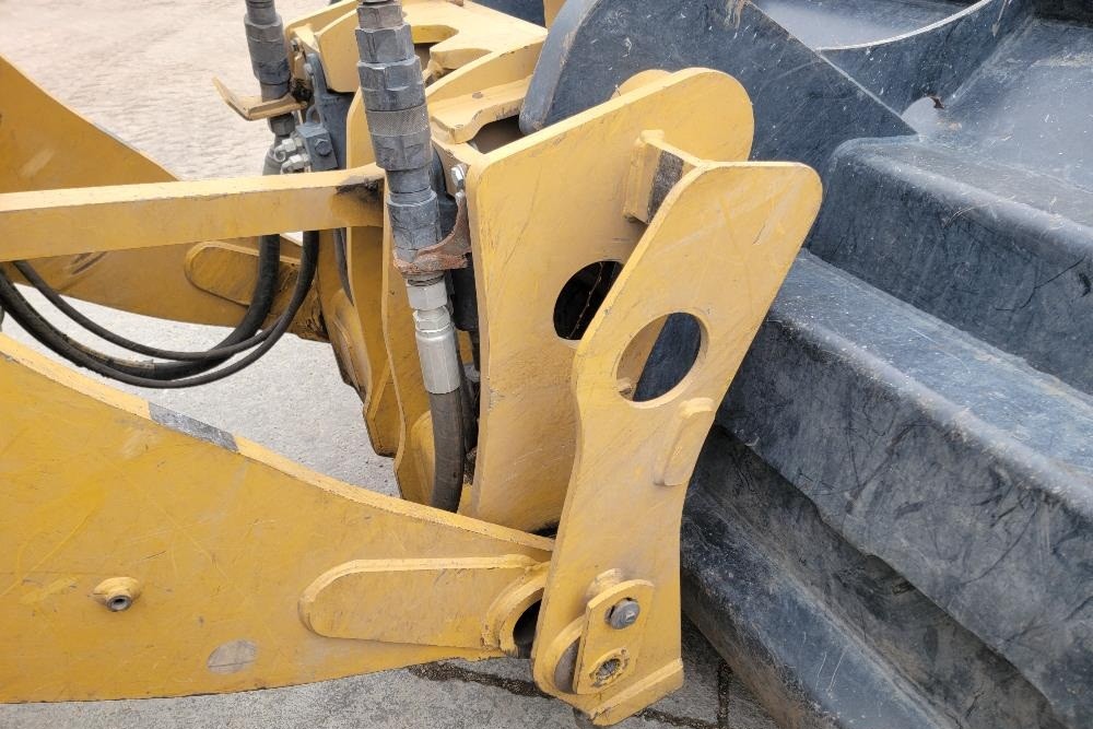 gallery 2016 Caterpillar 926M Wheel Loader W4-IN-1 Bucket