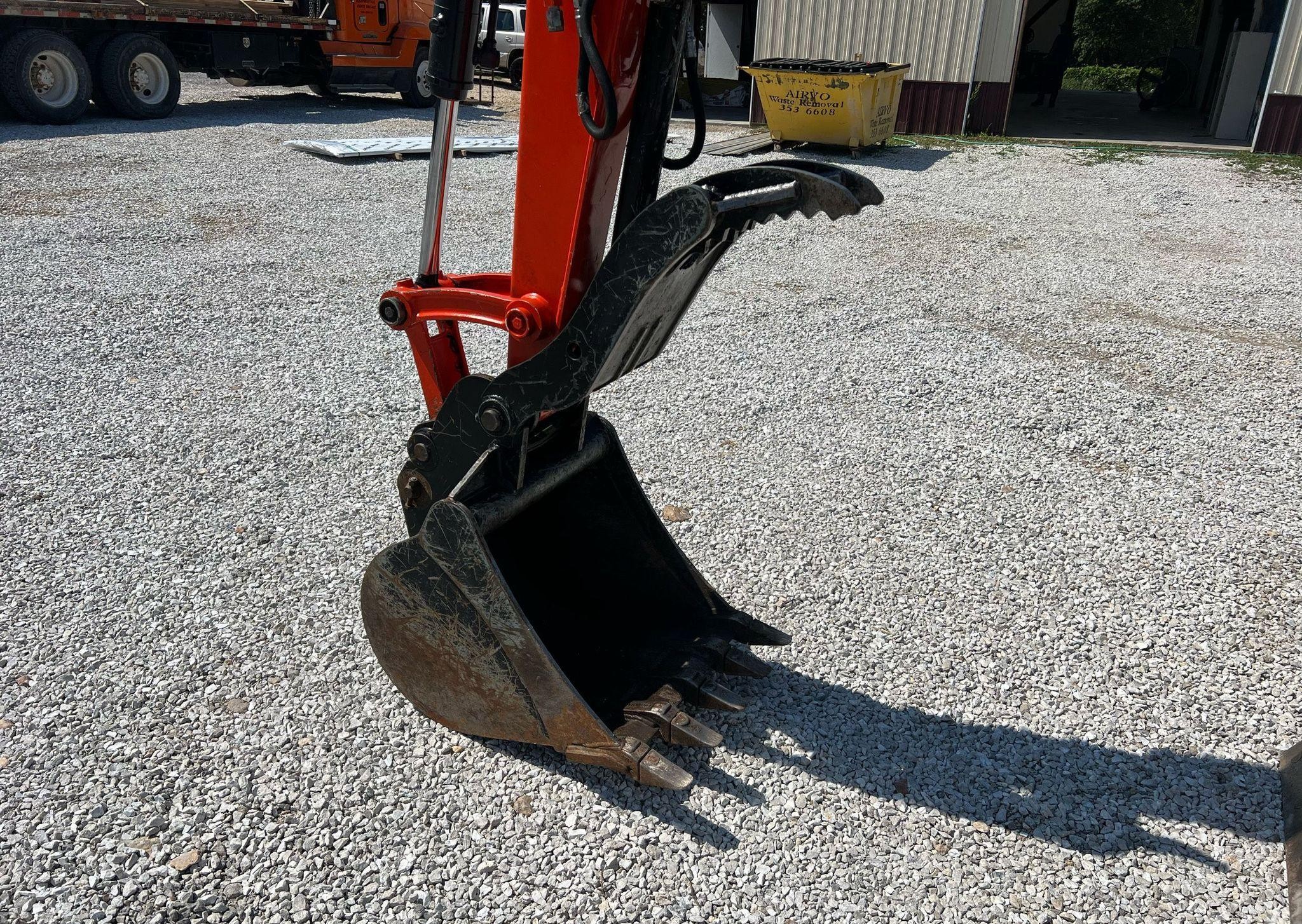 gallery 2019 Kubota KX057-4 mini excavator