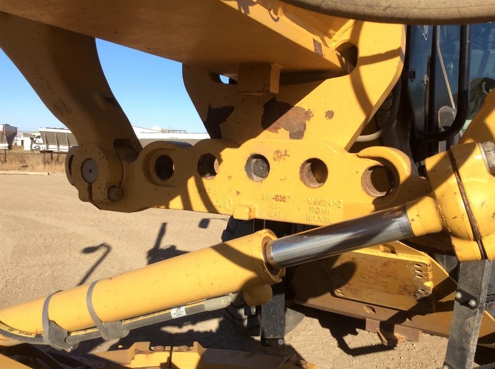 gallery 2015 Caterpillar 140M3AWD Motor Grader