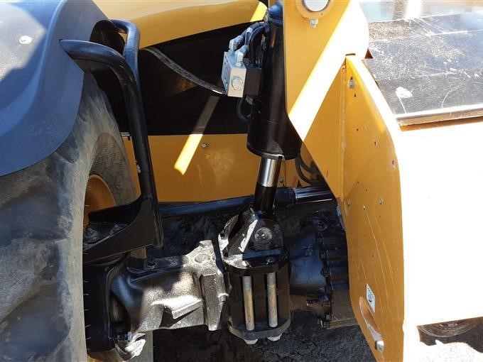 gallery 2016 Caterpillar TL943D 4x4x4 Telehandler