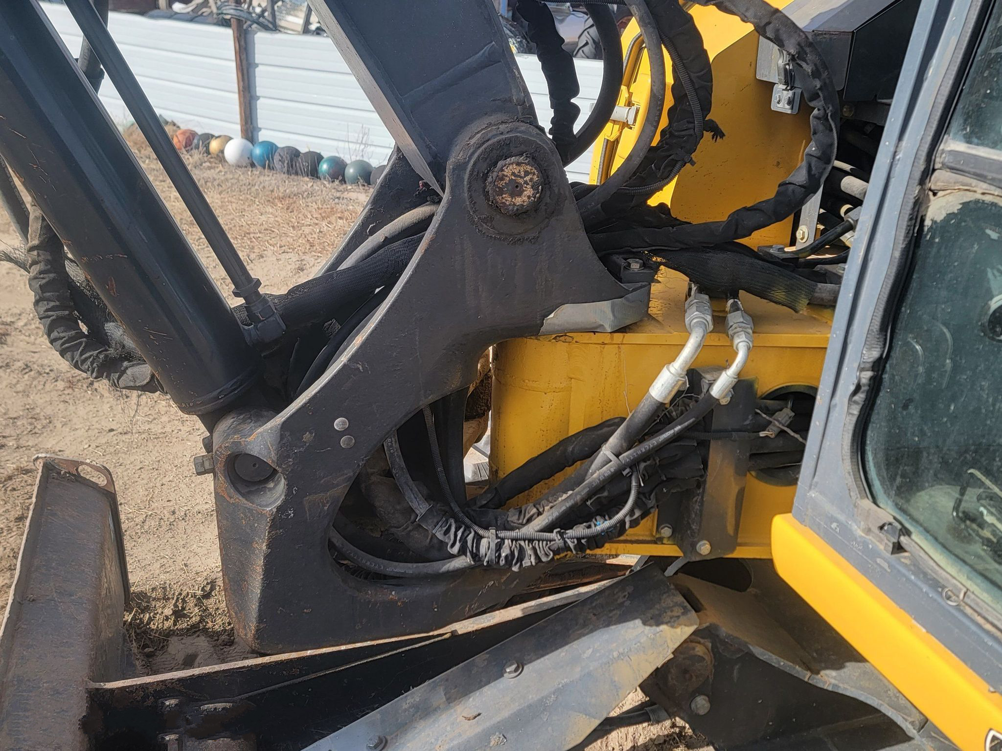 gallery 2014 John Deere 85G mini excavator