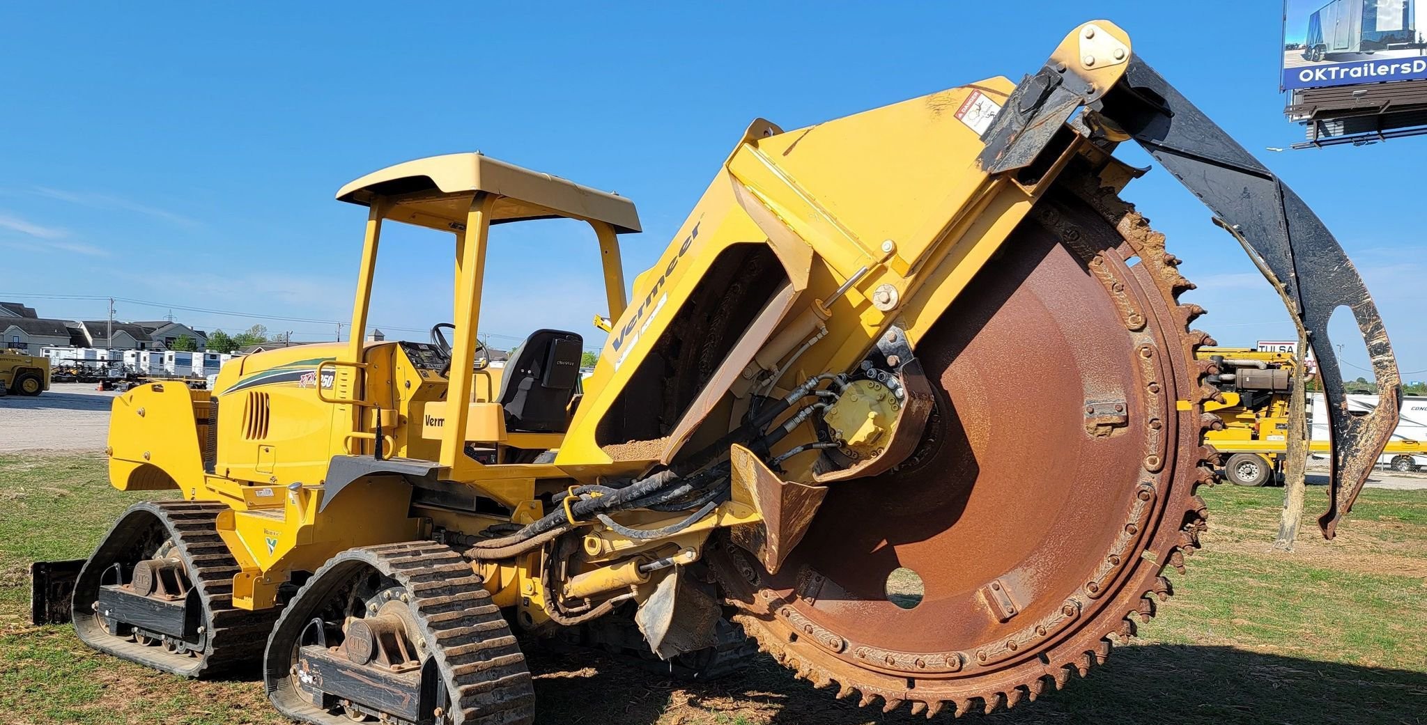 gallery 2013 Vermeer RTX1250 rock saw