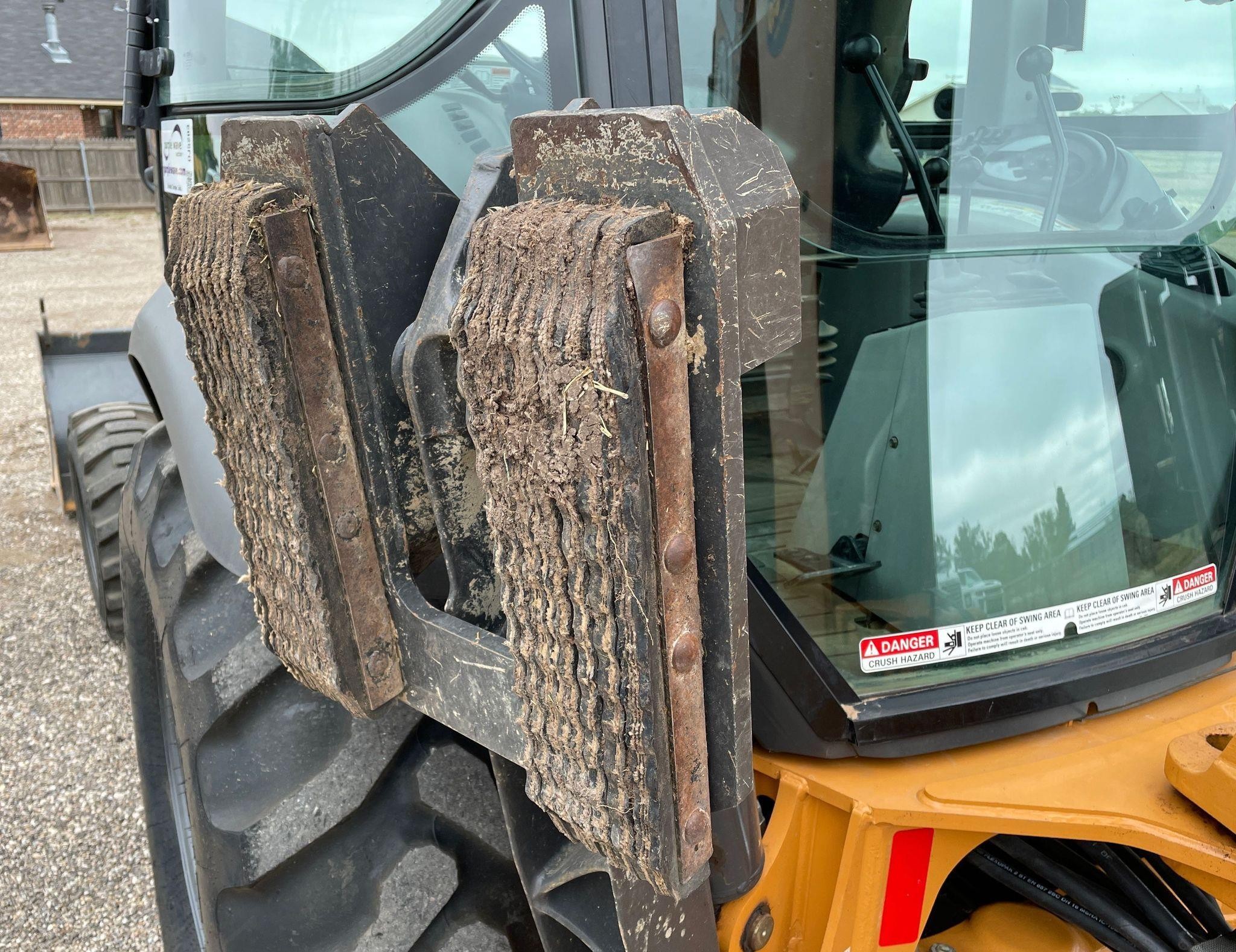 gallery 2018 Case 580N EP  backhoe