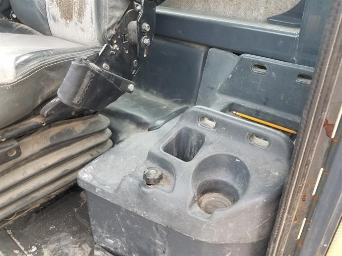 gallery 2013 John Deere 544K High Lift Wheel Loader