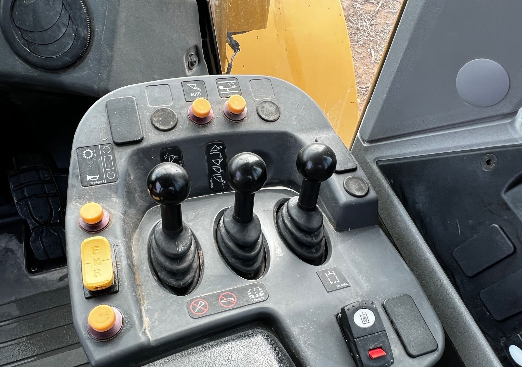 gallery 2019 Caterpillar 950M wheel loader