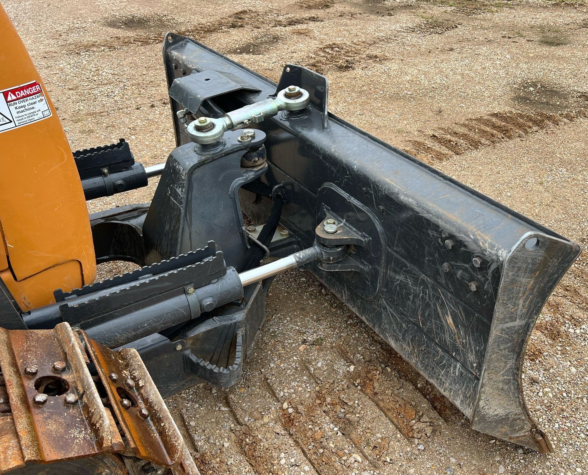gallery 2020 Case 650M LT dozer