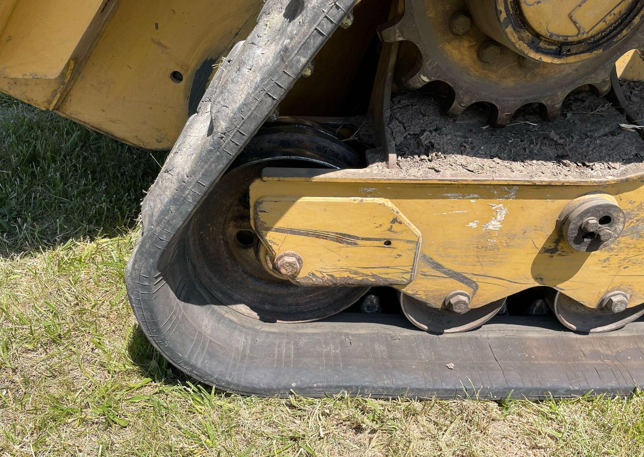 gallery 2017 Caterpillar 299D2XHP Skid Steer