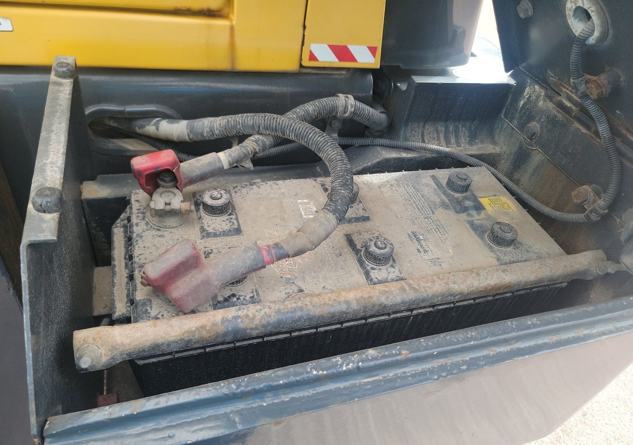 gallery 2005 Komatsu WA320 wheel loader