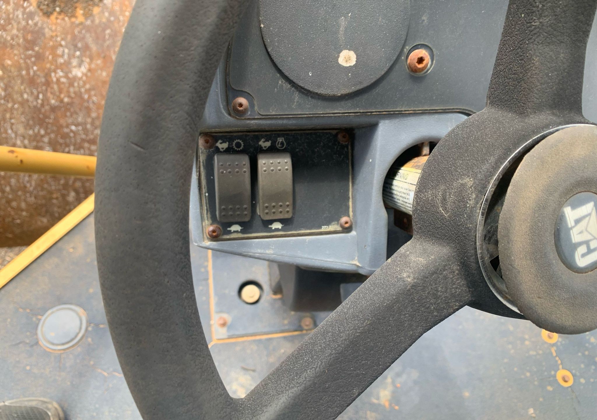 gallery 2008 Caterpillar CS56 single drum vibratory roller