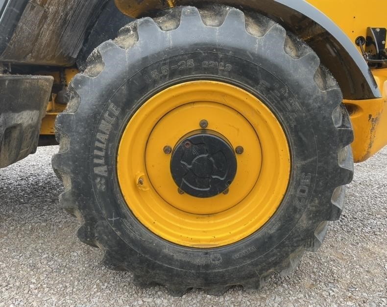 gallery 2013 Jcb 535-140 4x4x4 Telehandler