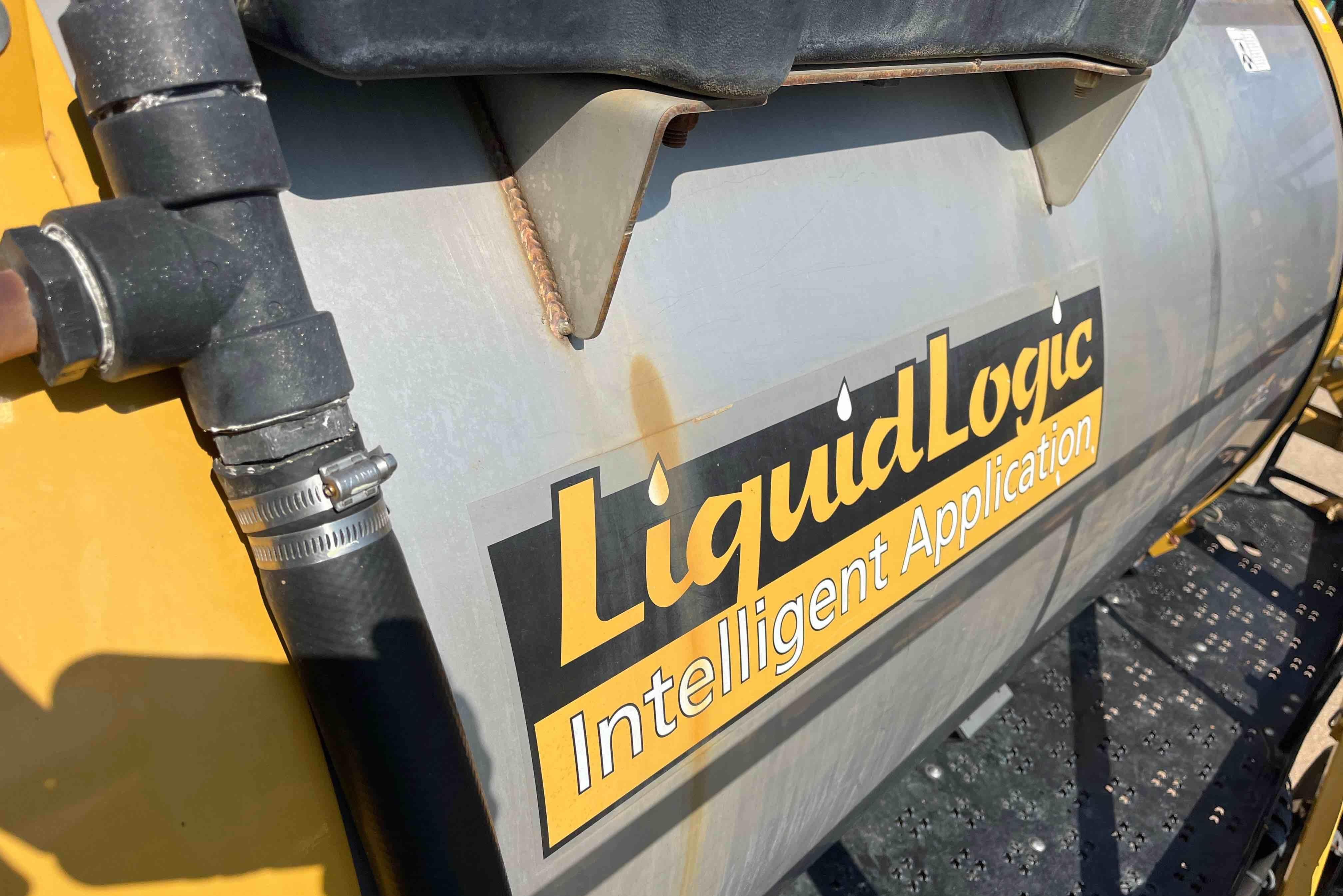 gallery 2019 RoGator RG1300C Self-Propelled Sprayer