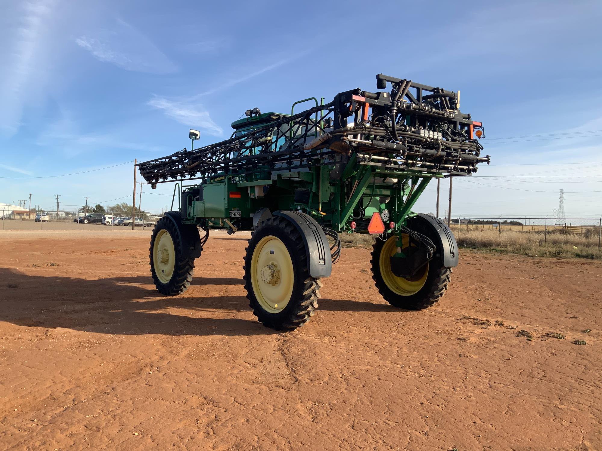 gallery 2011 John Deere 4730 Self-Propelled Sprayer
