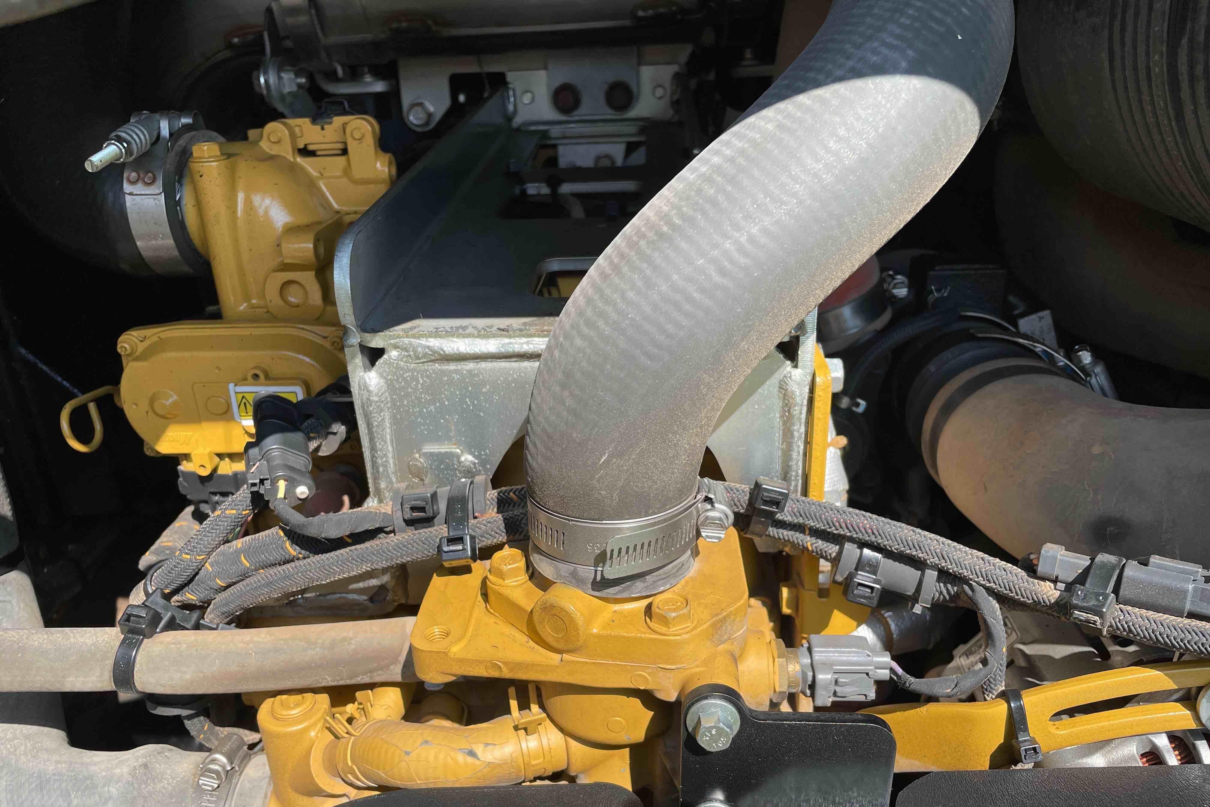 gallery 2019 Caterpillar 299D2 Compact Track Loader