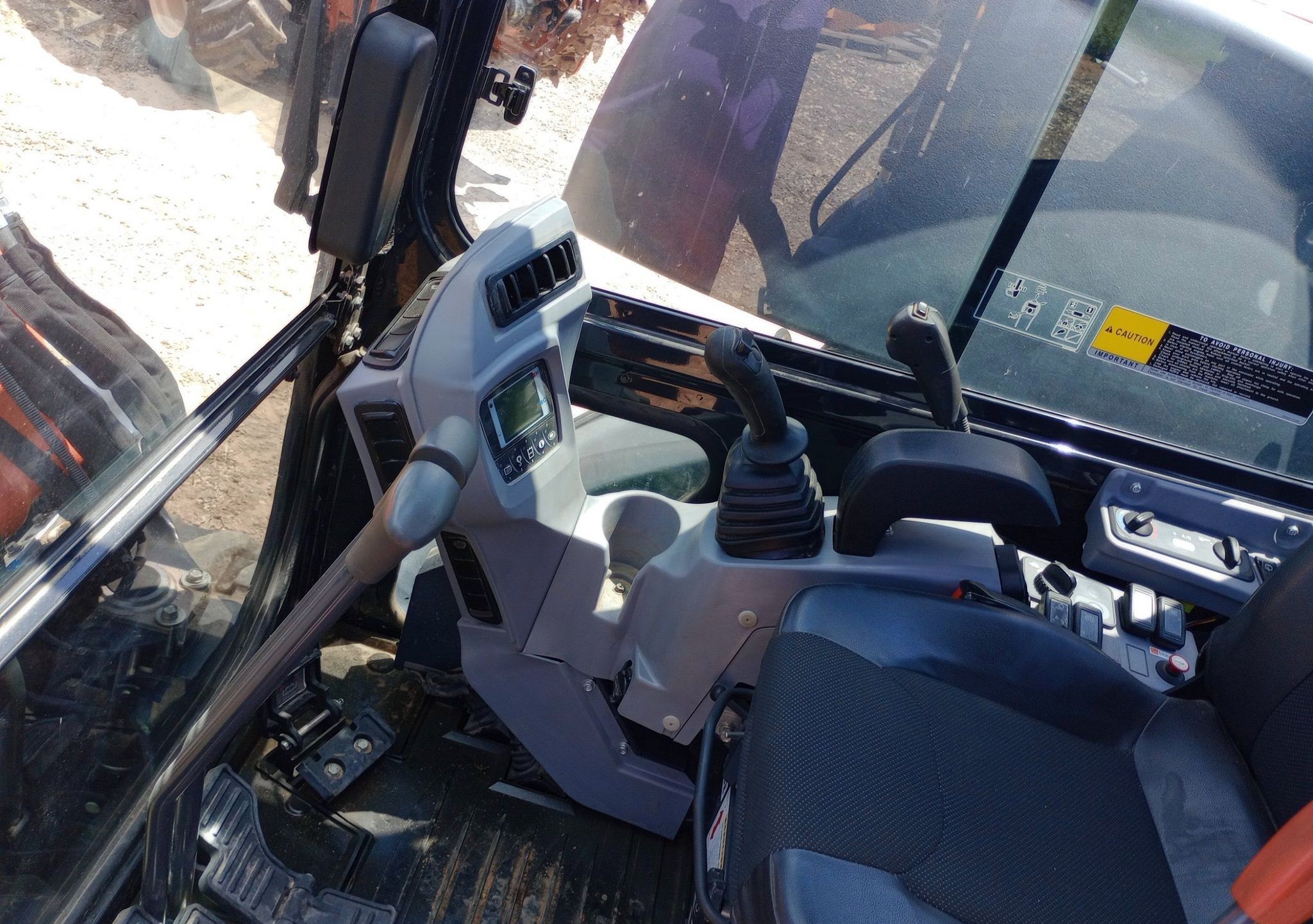 gallery 2020 Kubota KX057-4 mini excavator