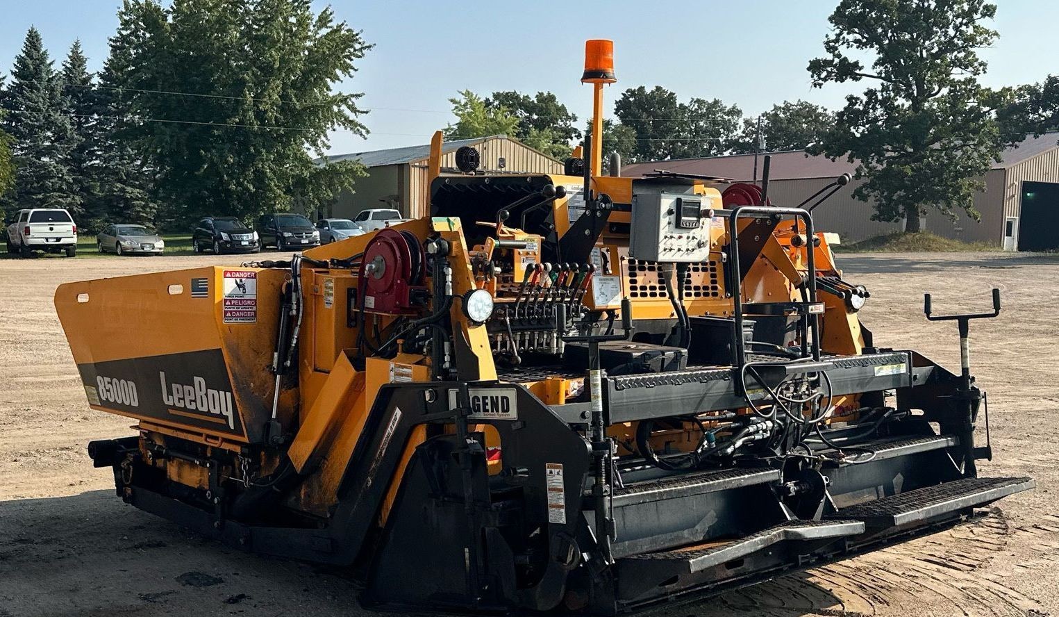 gallery 2018 LeeBoy 8500D paver