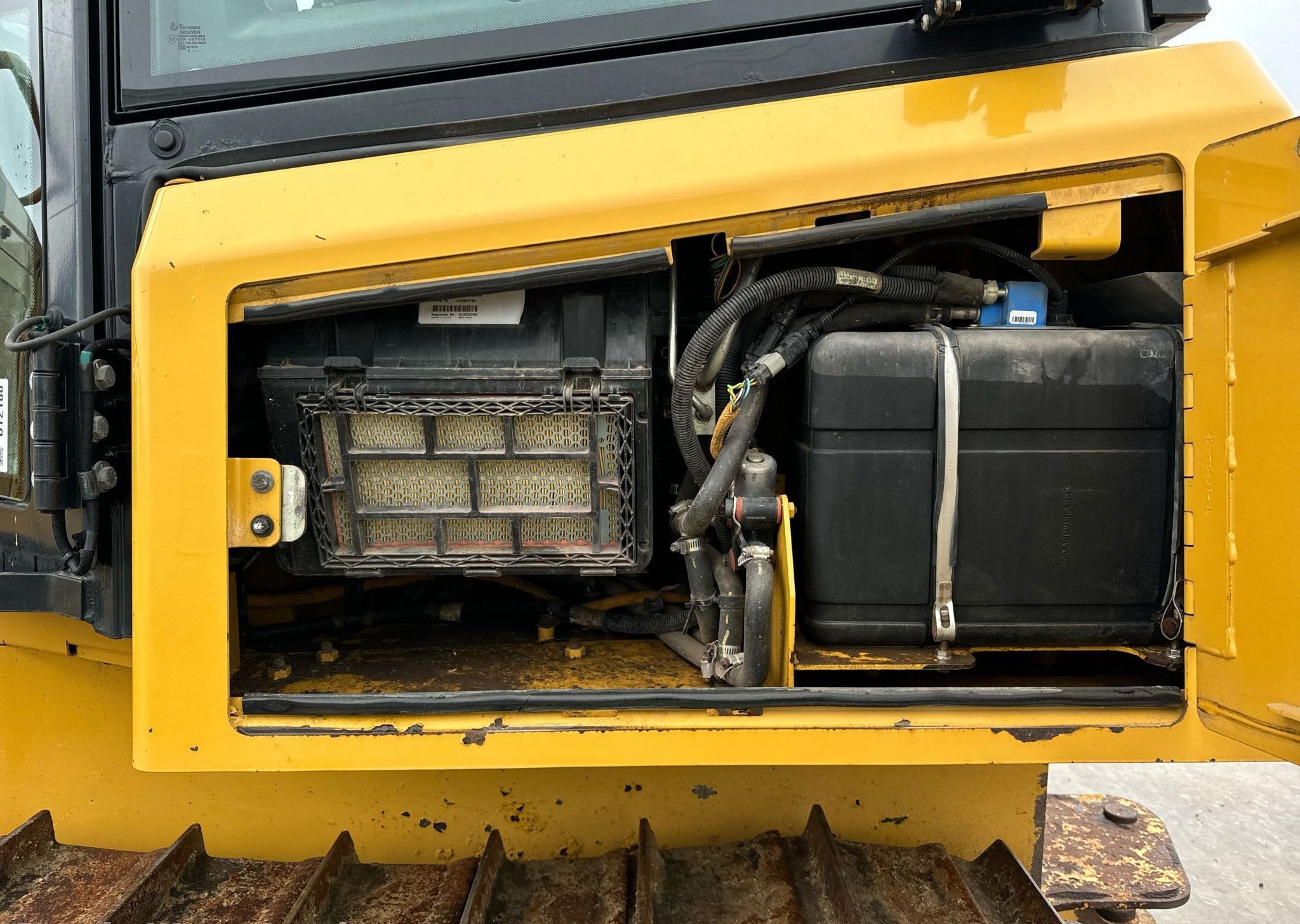 gallery 2016 Caterpillar D6K2 LGP dozer