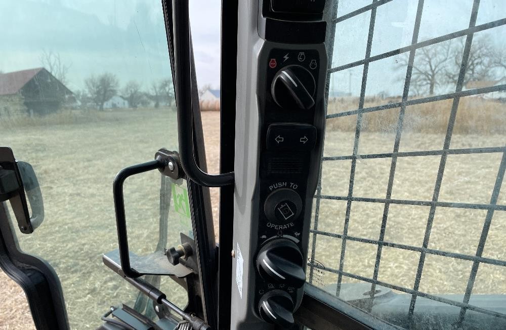 gallery 2020 New Holland L328 Skid Steer