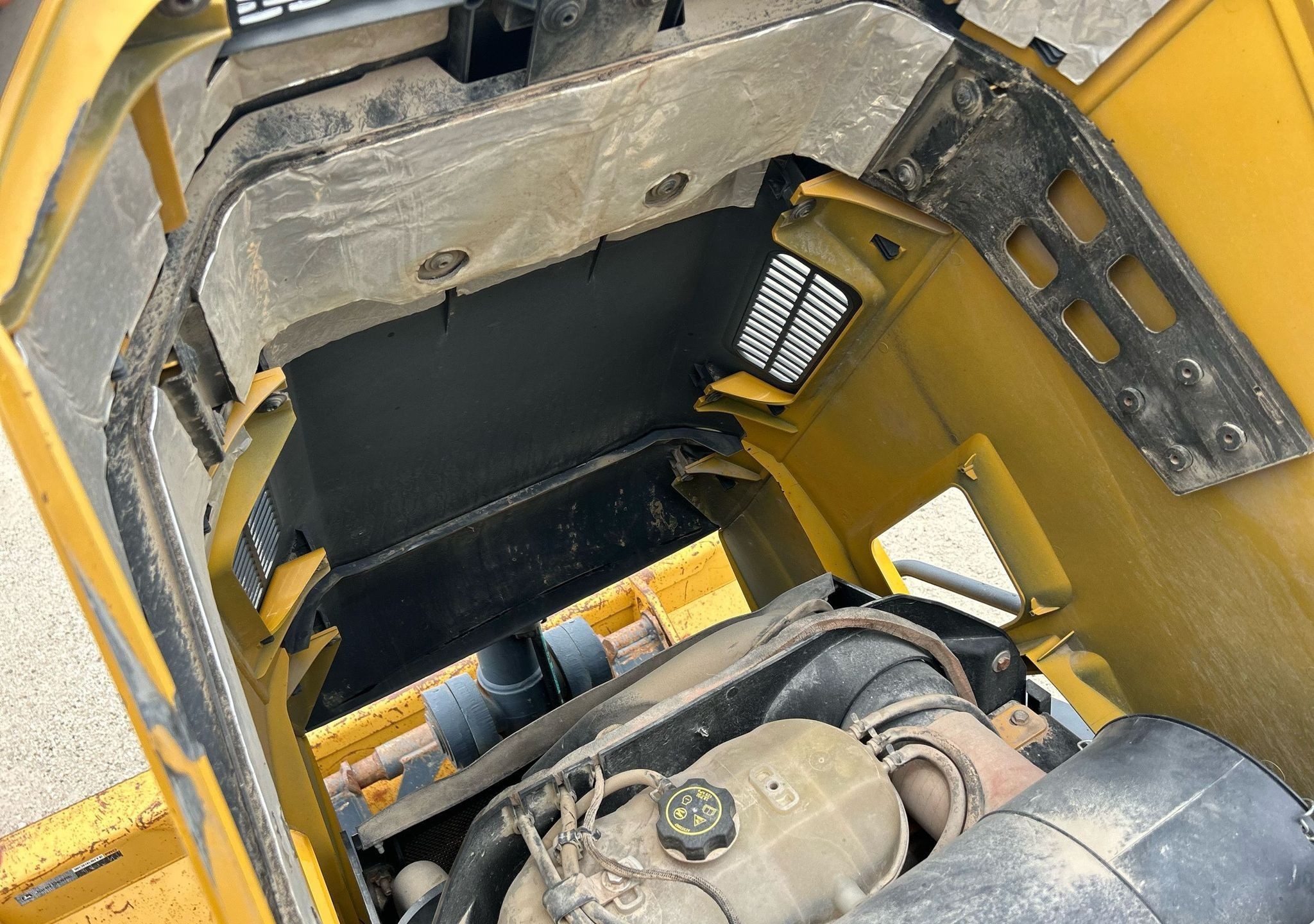 gallery 2015 John Deere 310SL backhoe