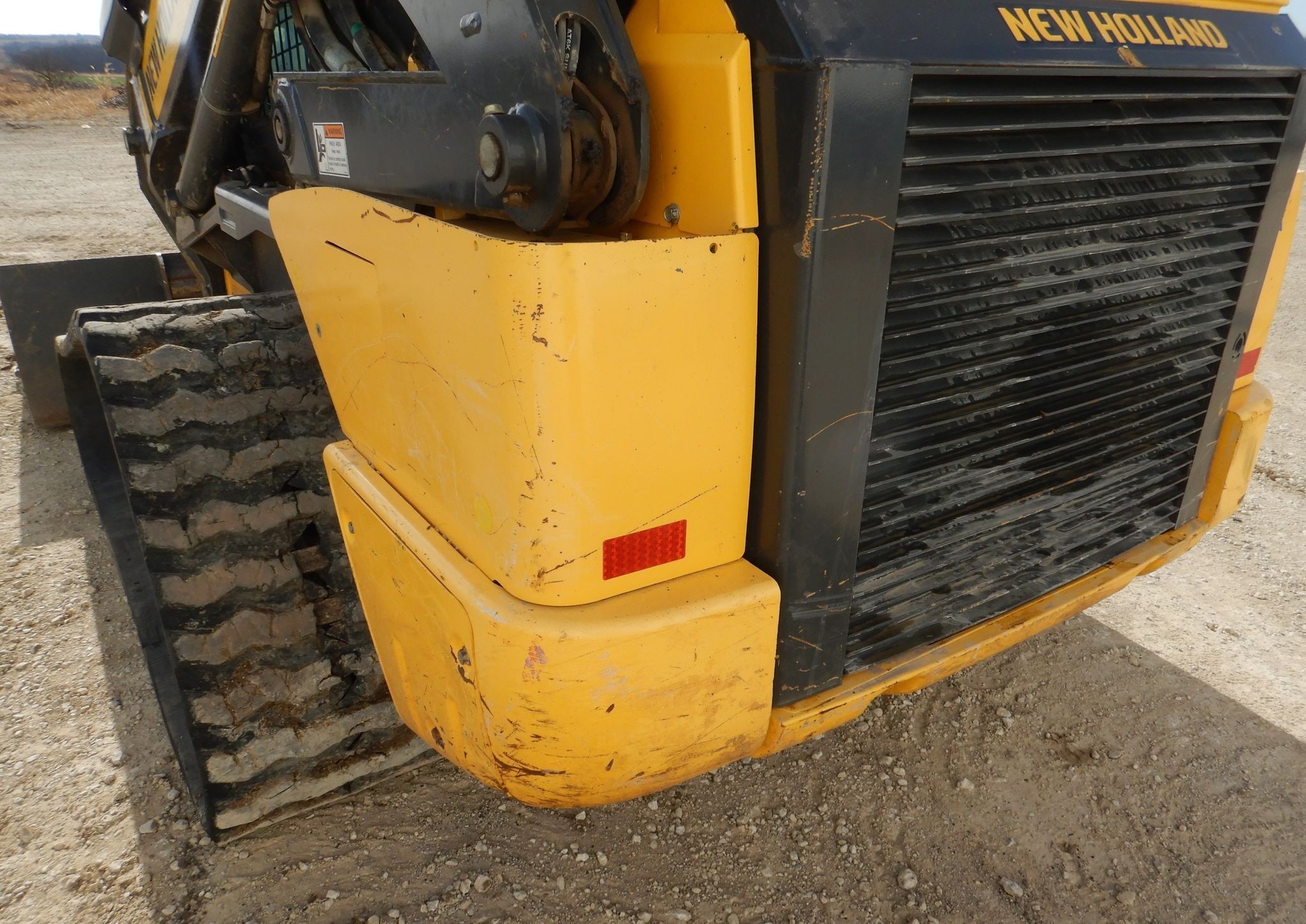 gallery New Holland C245 tracked skid steer loader