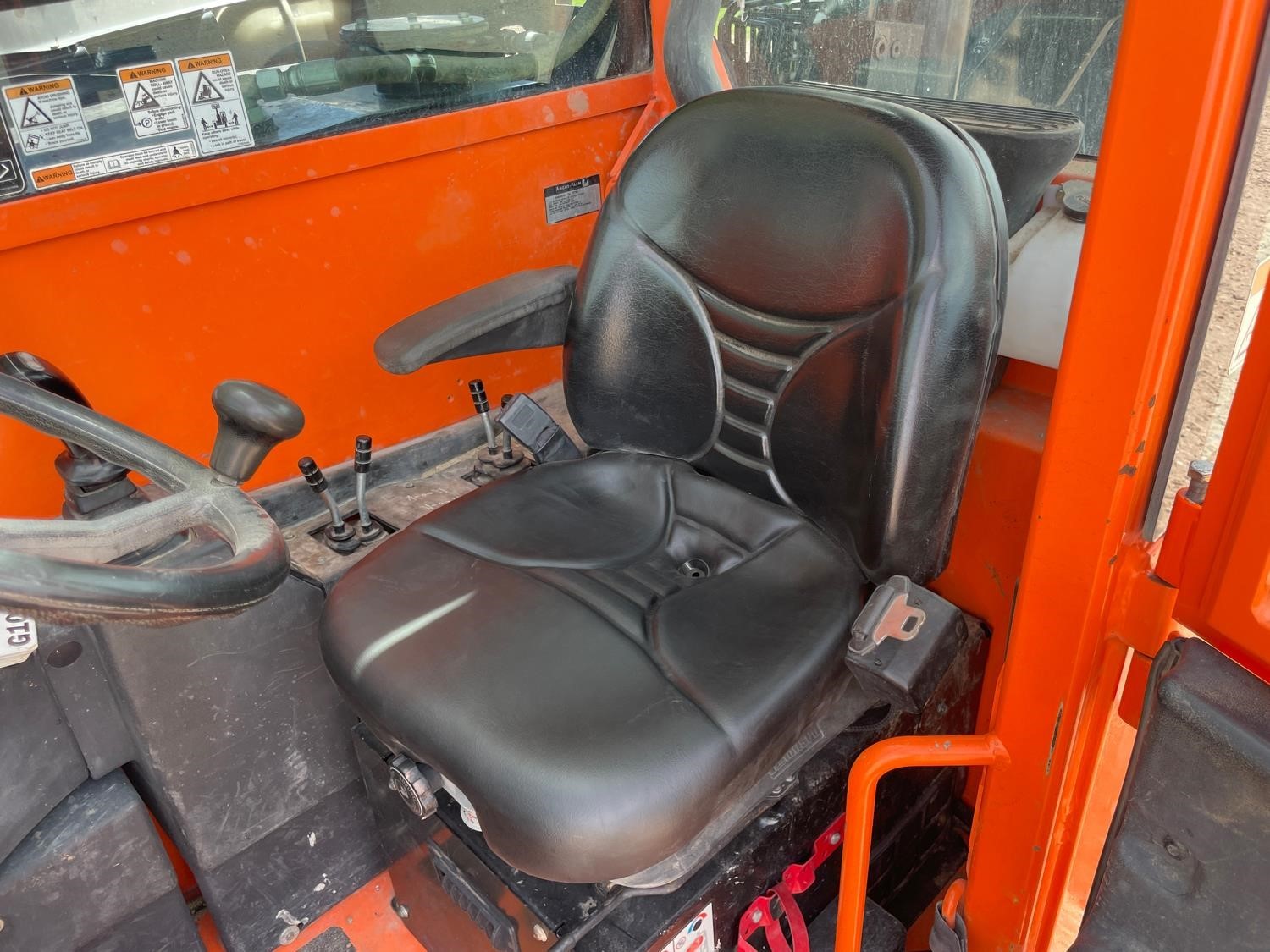 gallery 2013 JLG G1055A 4x4x4