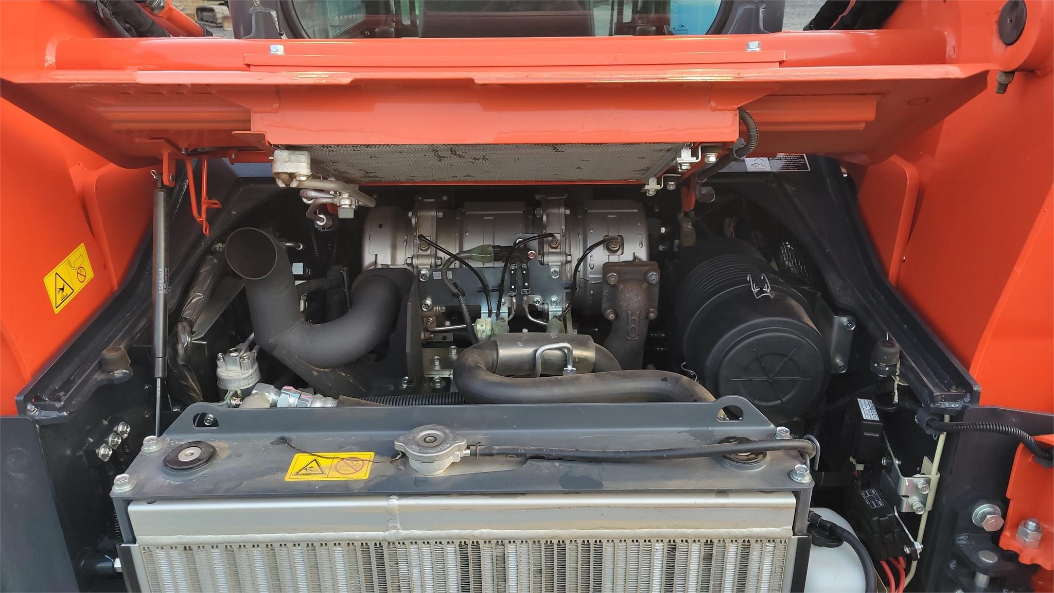 gallery 2021 KUBOTA SVL75-2 SKID STEER