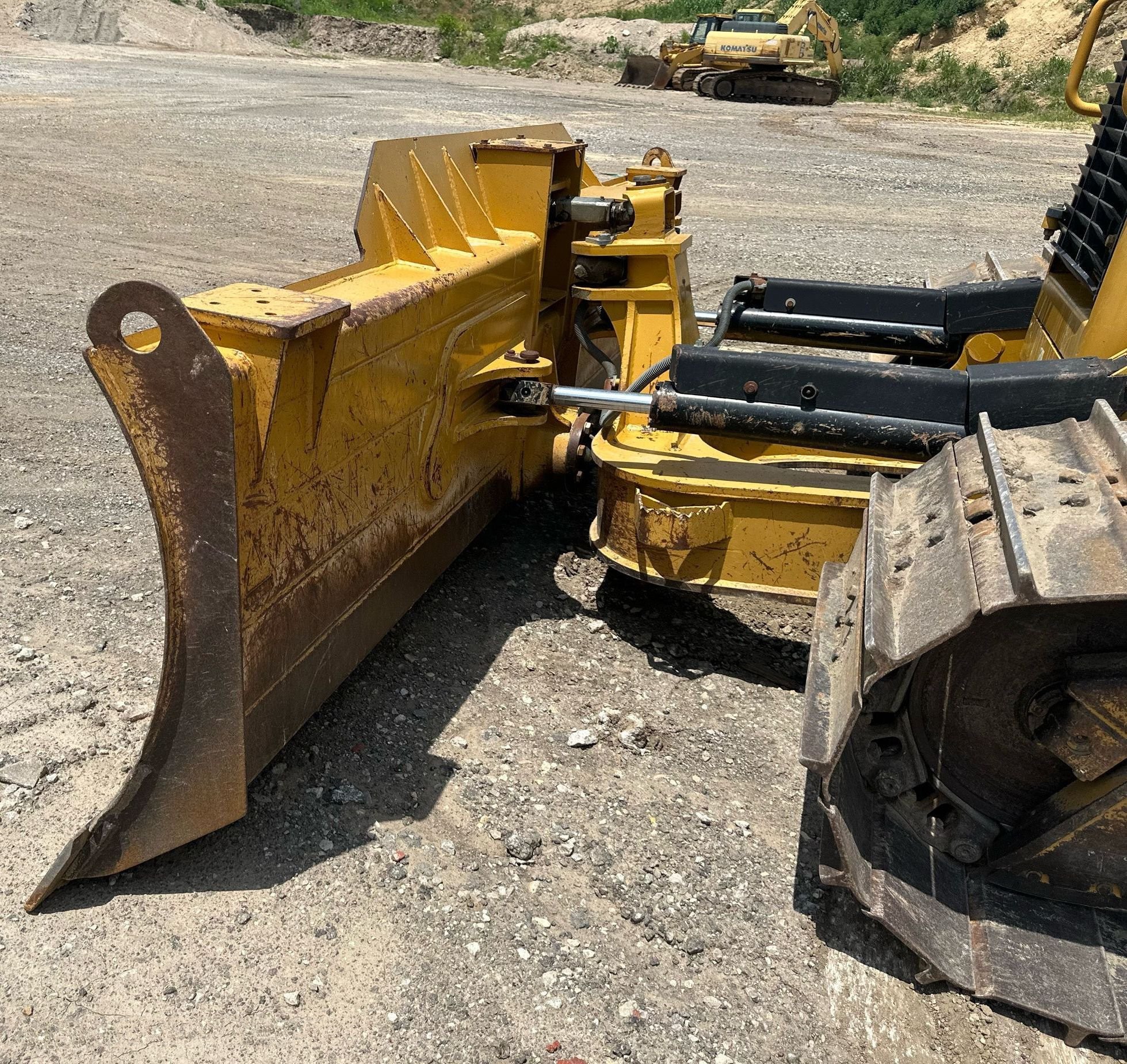 gallery 2012 Caterpillar D6N LGP dozer