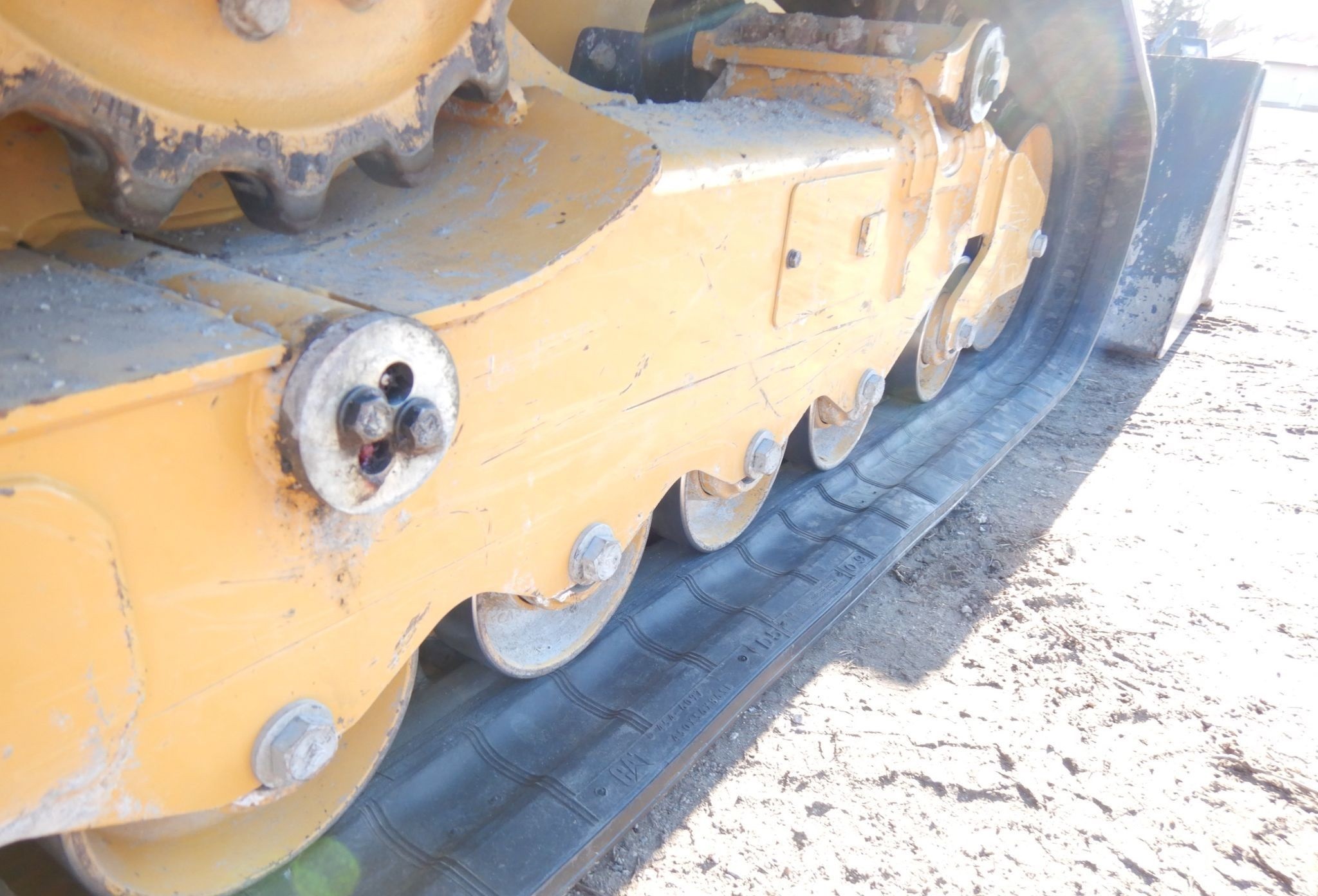 gallery 2019 Caterpillar 289D tracked skid steer loader