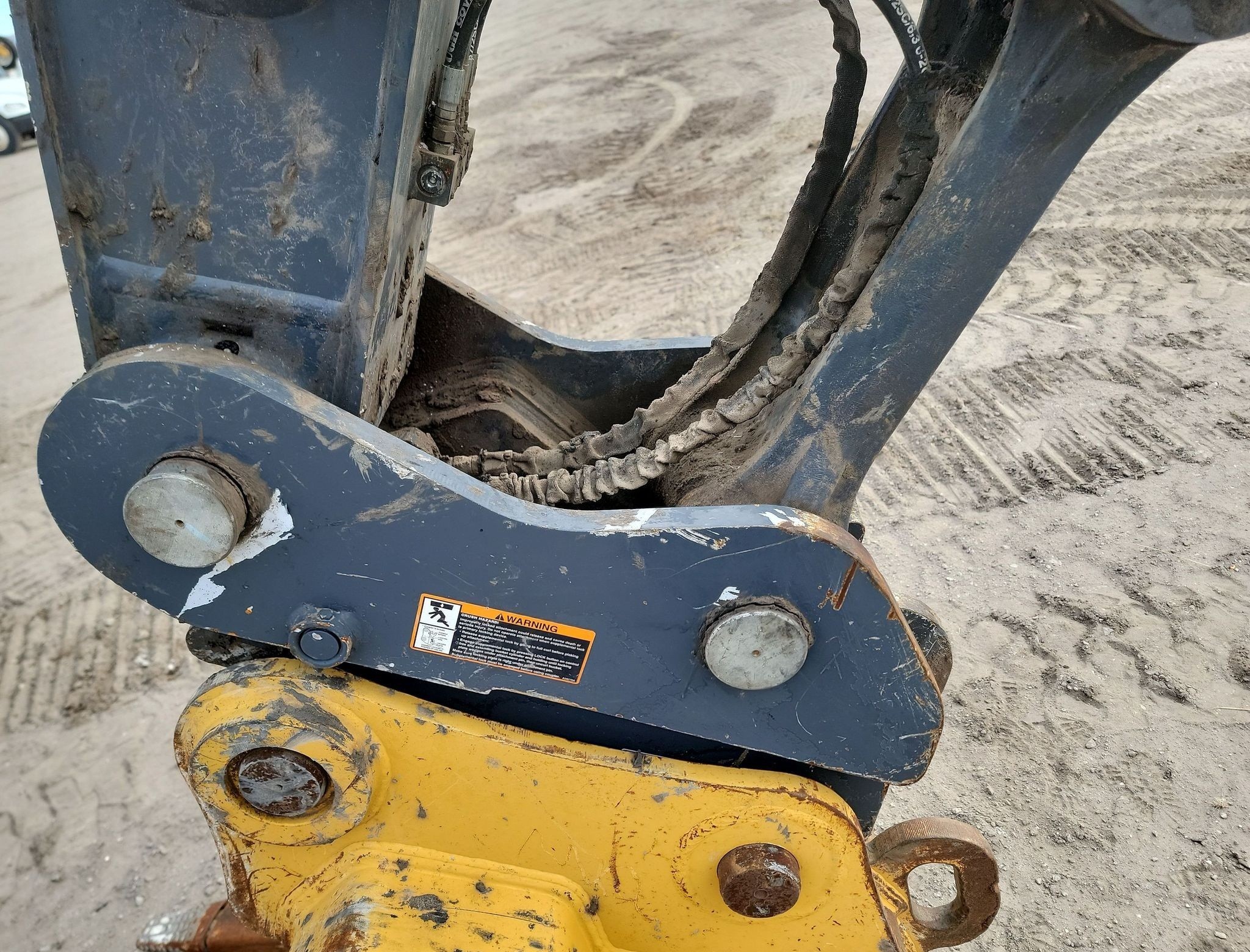 gallery 2018 John Deere 210G LC excavator