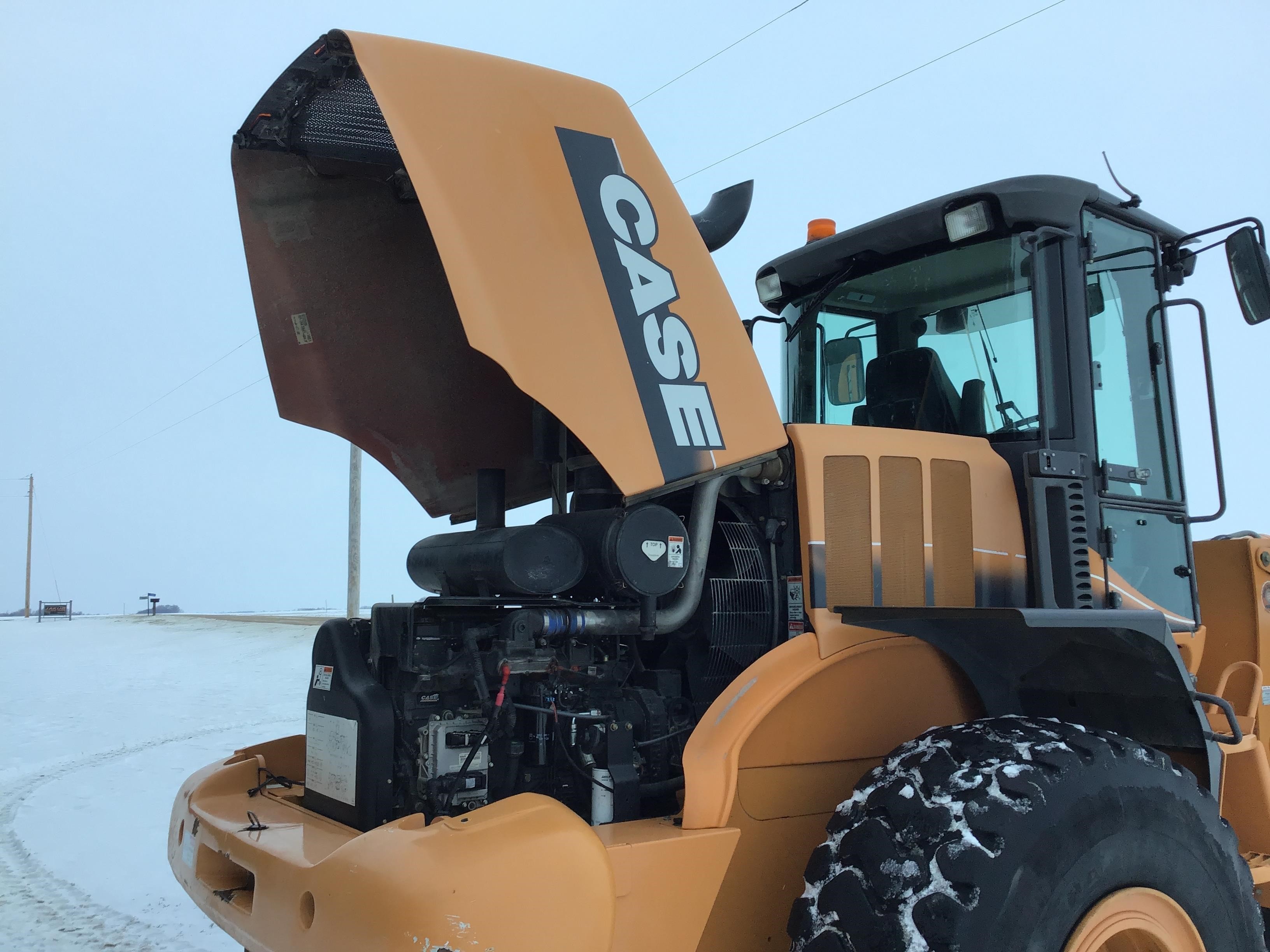 gallery 2010 Case 821E Wheel Loader