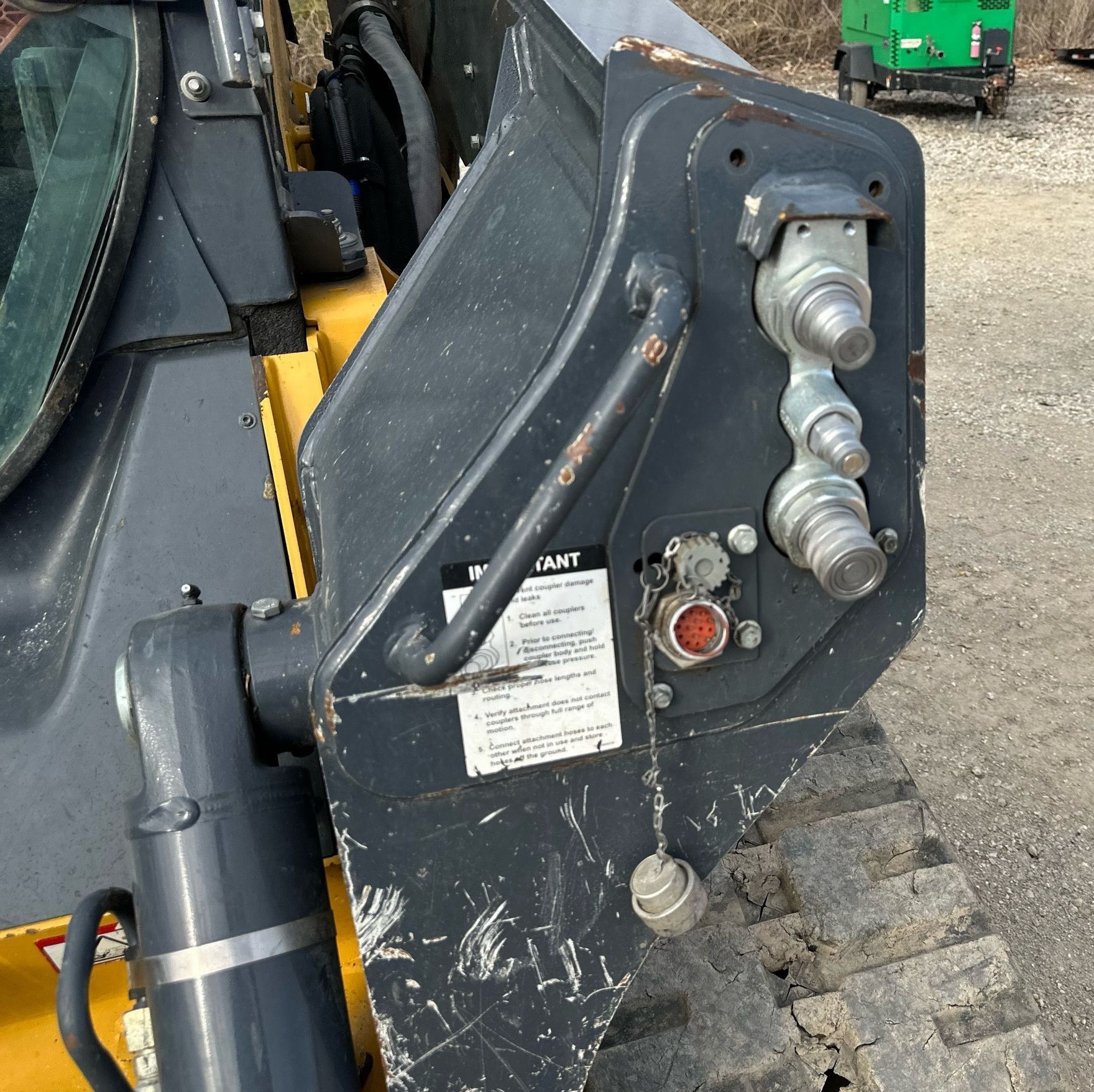 gallery 2019 John Deere 333G tracked skid steer loade
