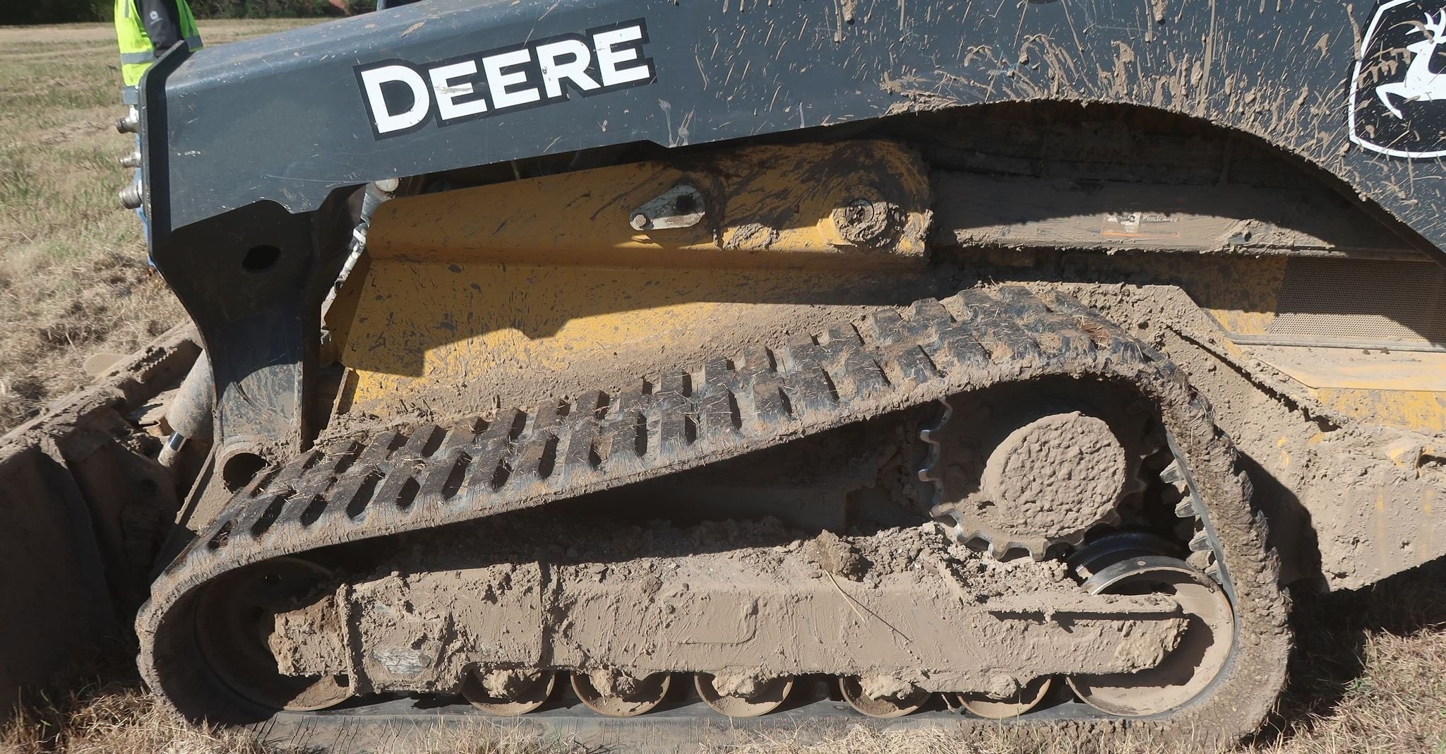 gallery 2021 John Deere 331G tracked skid steer loader