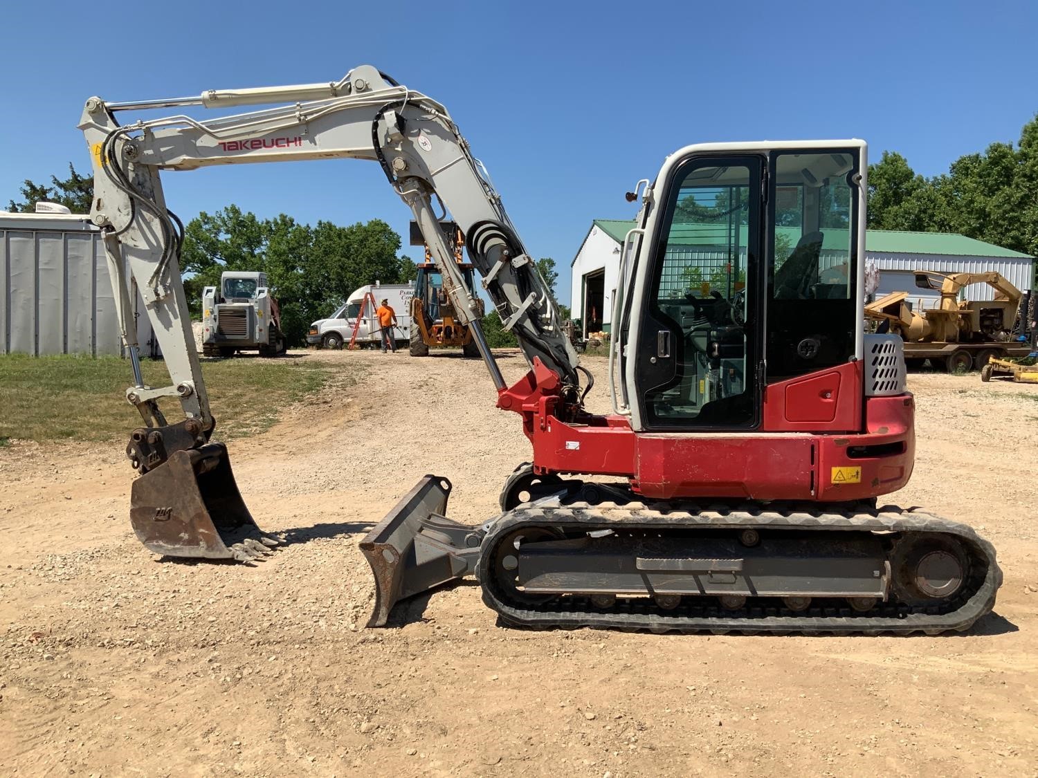 gallery 2015 Takeuchi TB280FR Mini Excavator