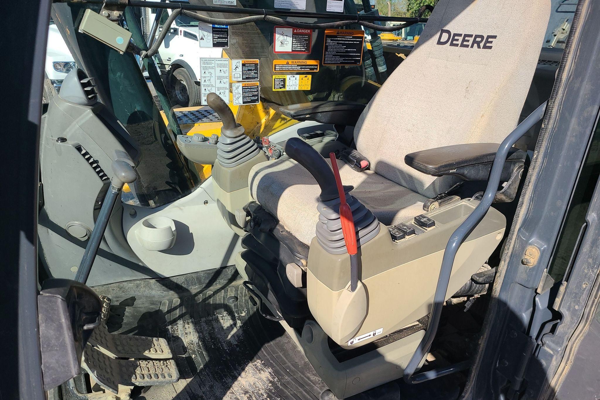 gallery 2014 John Deere 350G LC excavator