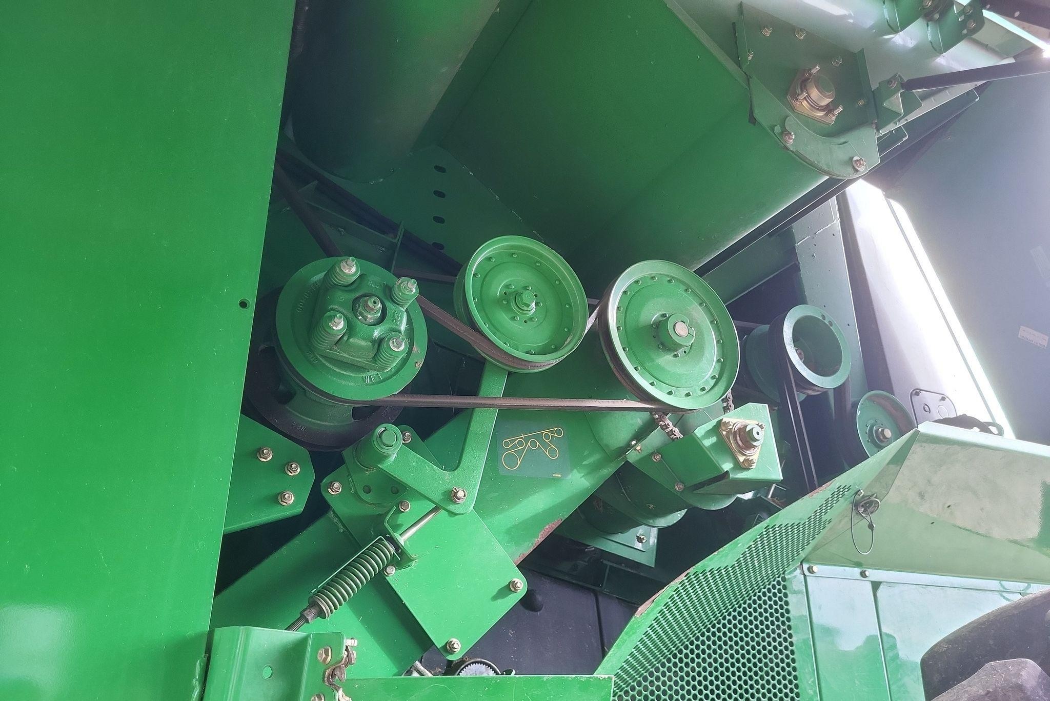 gallery 2008 John Deere 9770 STS RWA combine