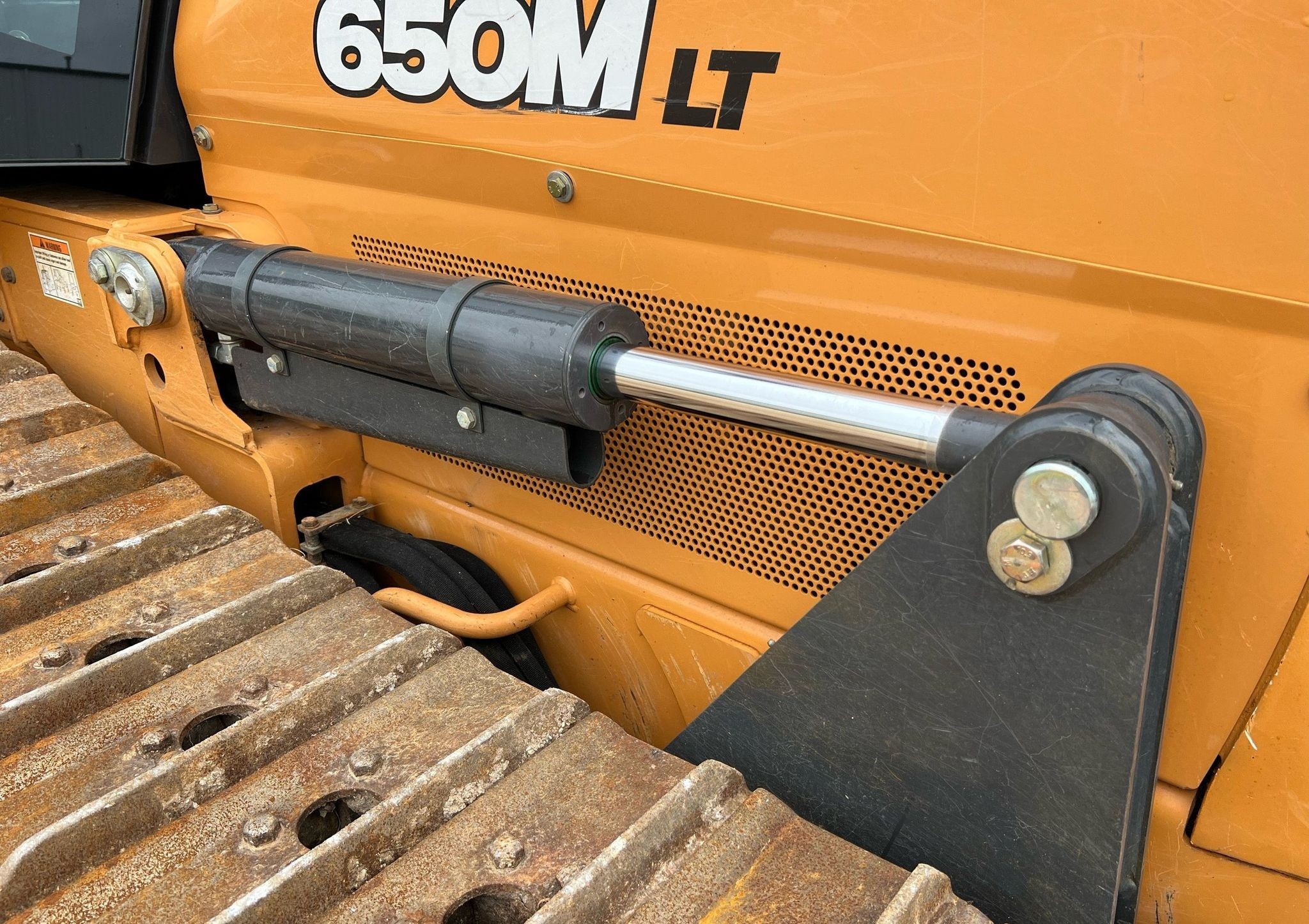 gallery 2020 Case 650M LT dozer